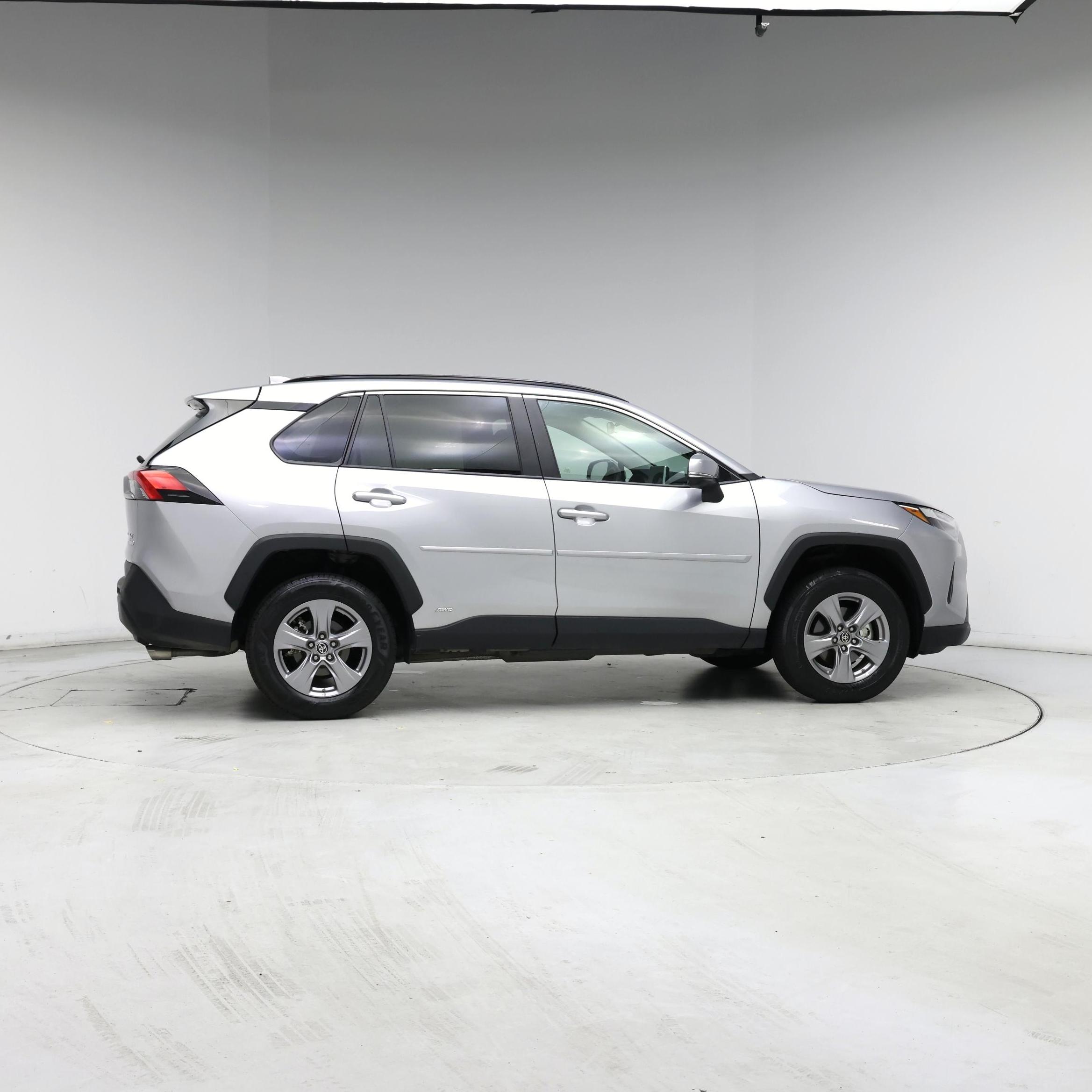 Thumbnail: 2023 Toyota RAV4 - 7
