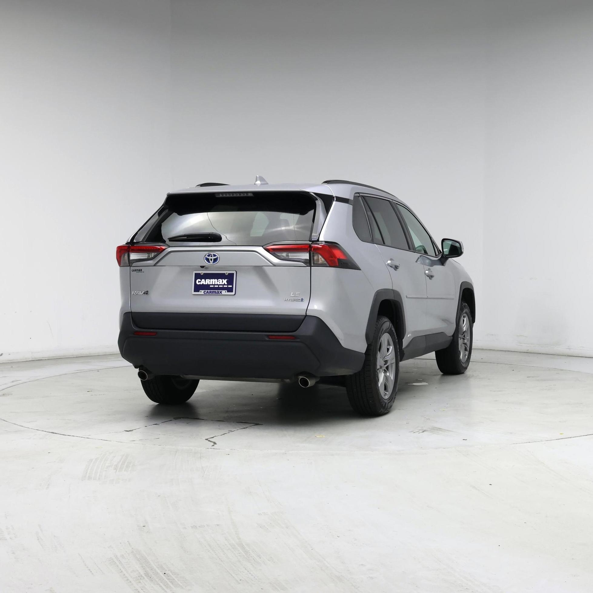 Thumbnail: 2023 Toyota RAV4 - 8