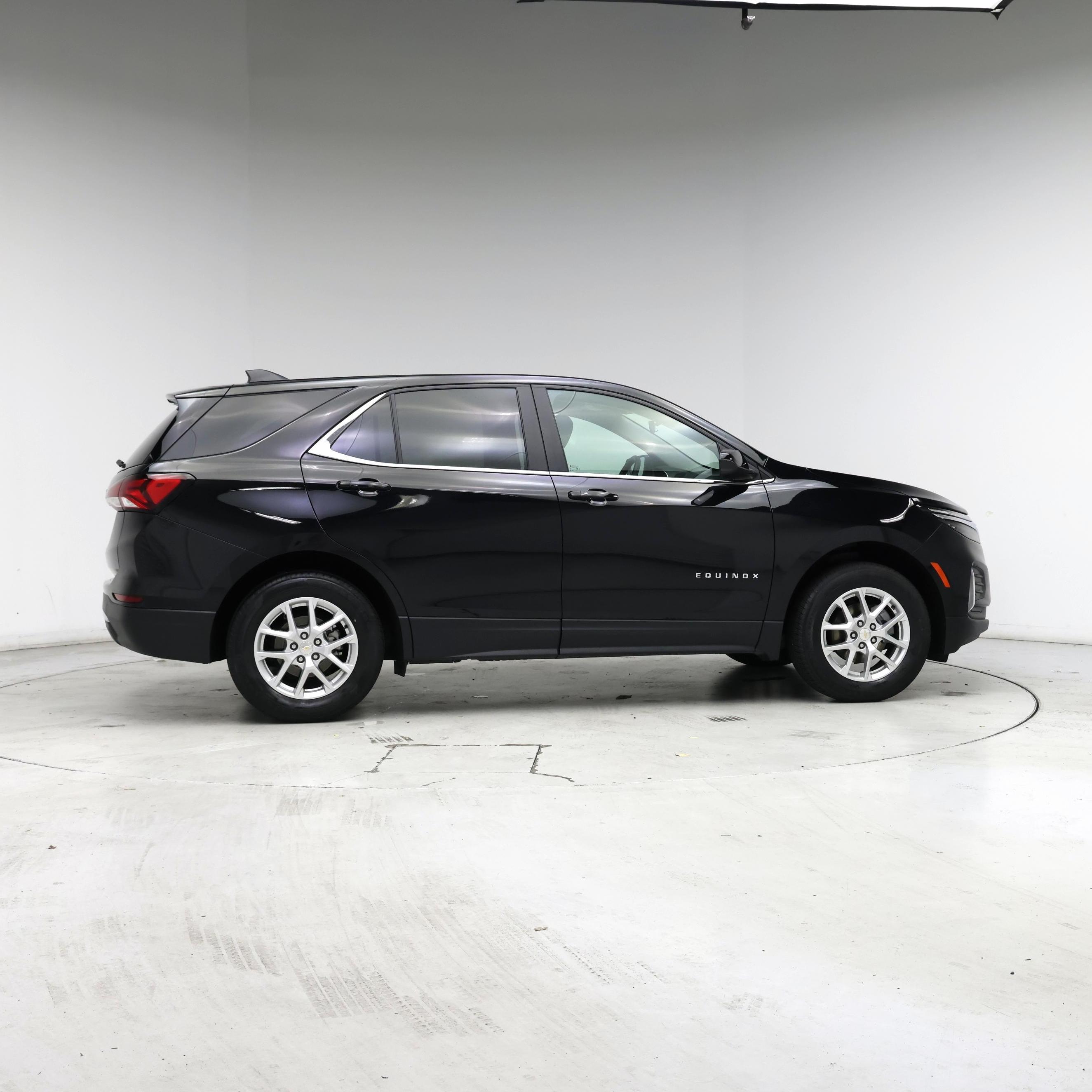 Thumbnail: 2023 Chevrolet Equinox - 7