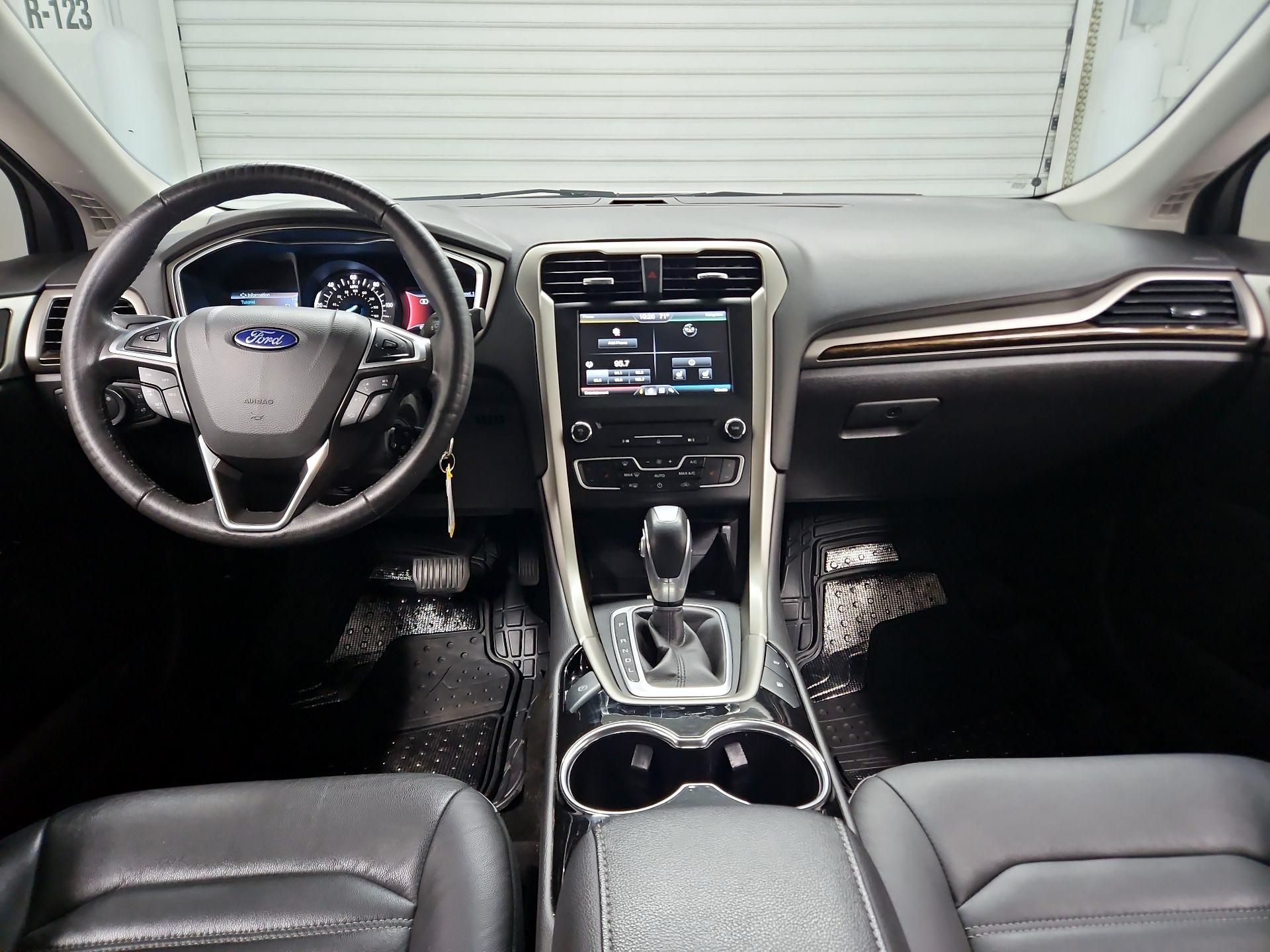 Thumbnail: 2016 Ford Fusion - 9