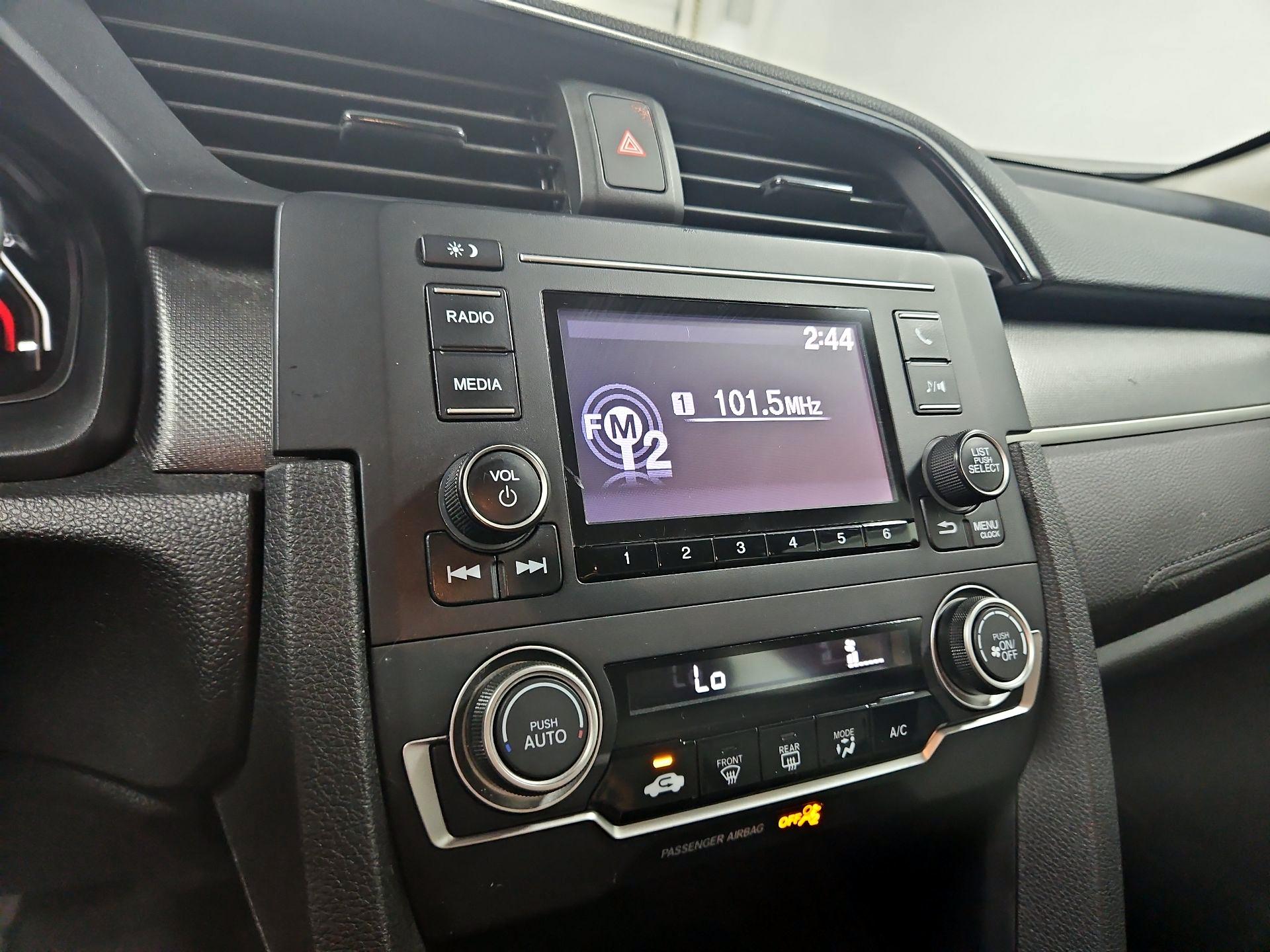 Thumbnail: 2017 Honda Civic - 15