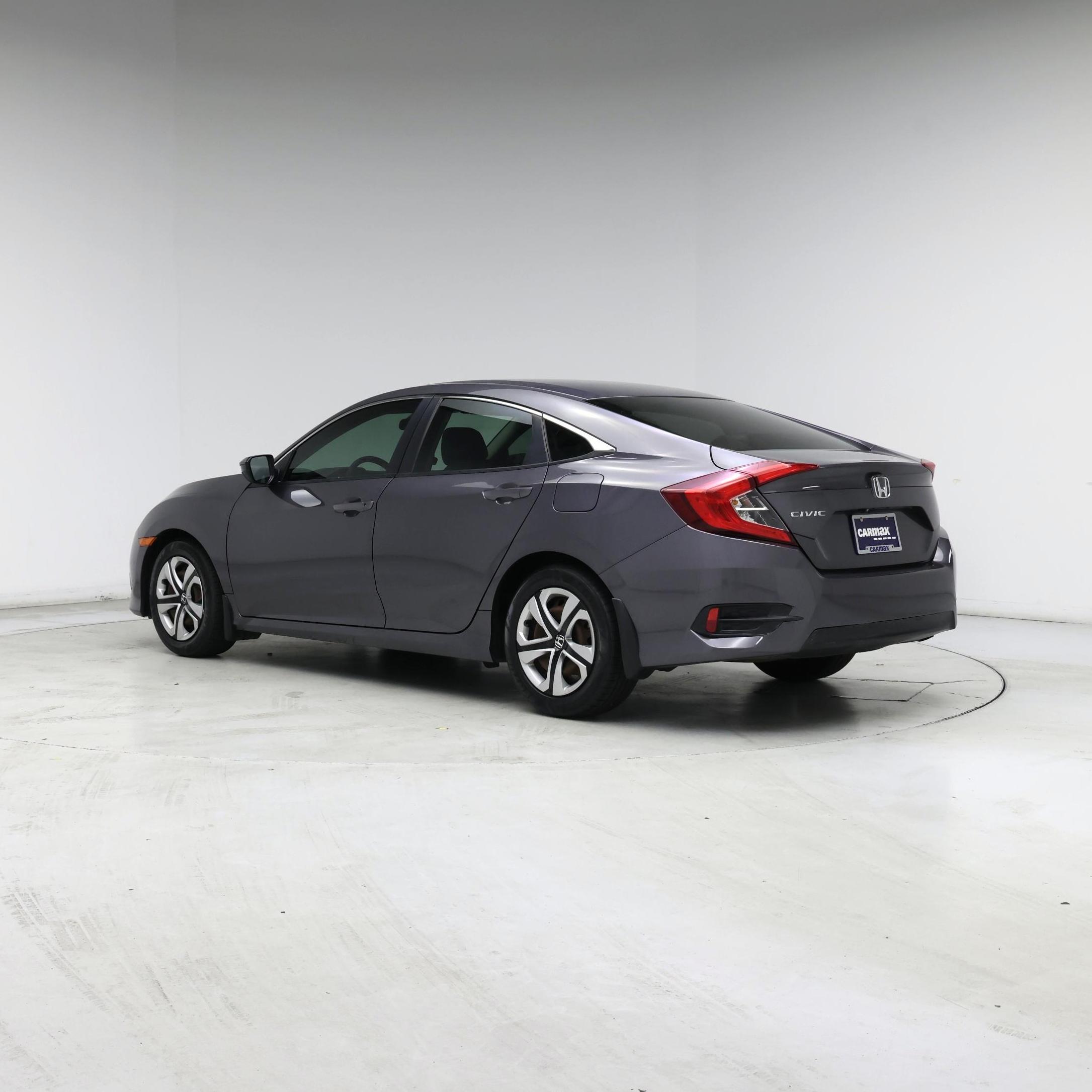 Thumbnail: 2017 Honda Civic - 2