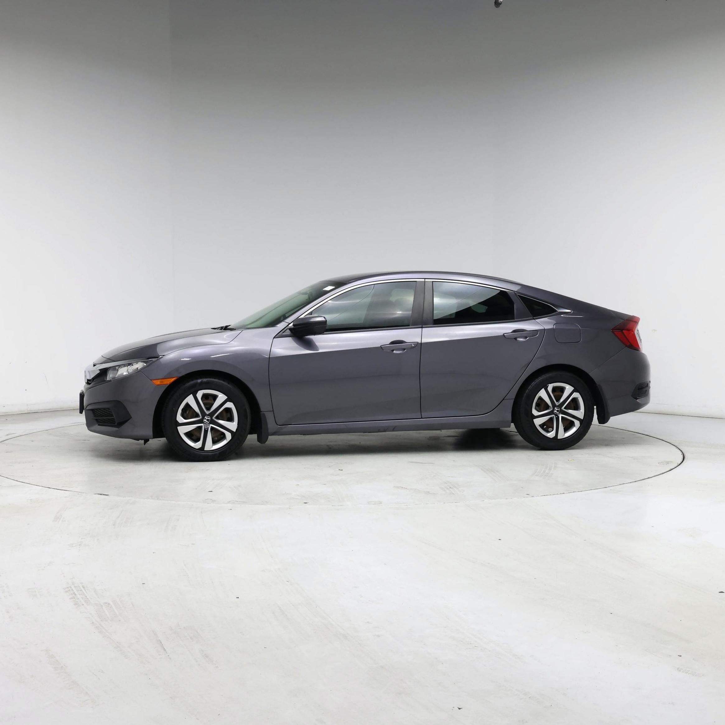 Thumbnail: 2017 Honda Civic - 3