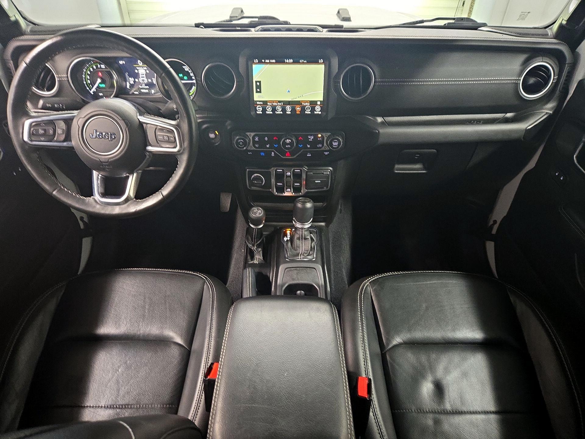 Thumbnail: 2022 Jeep Wrangler - 9