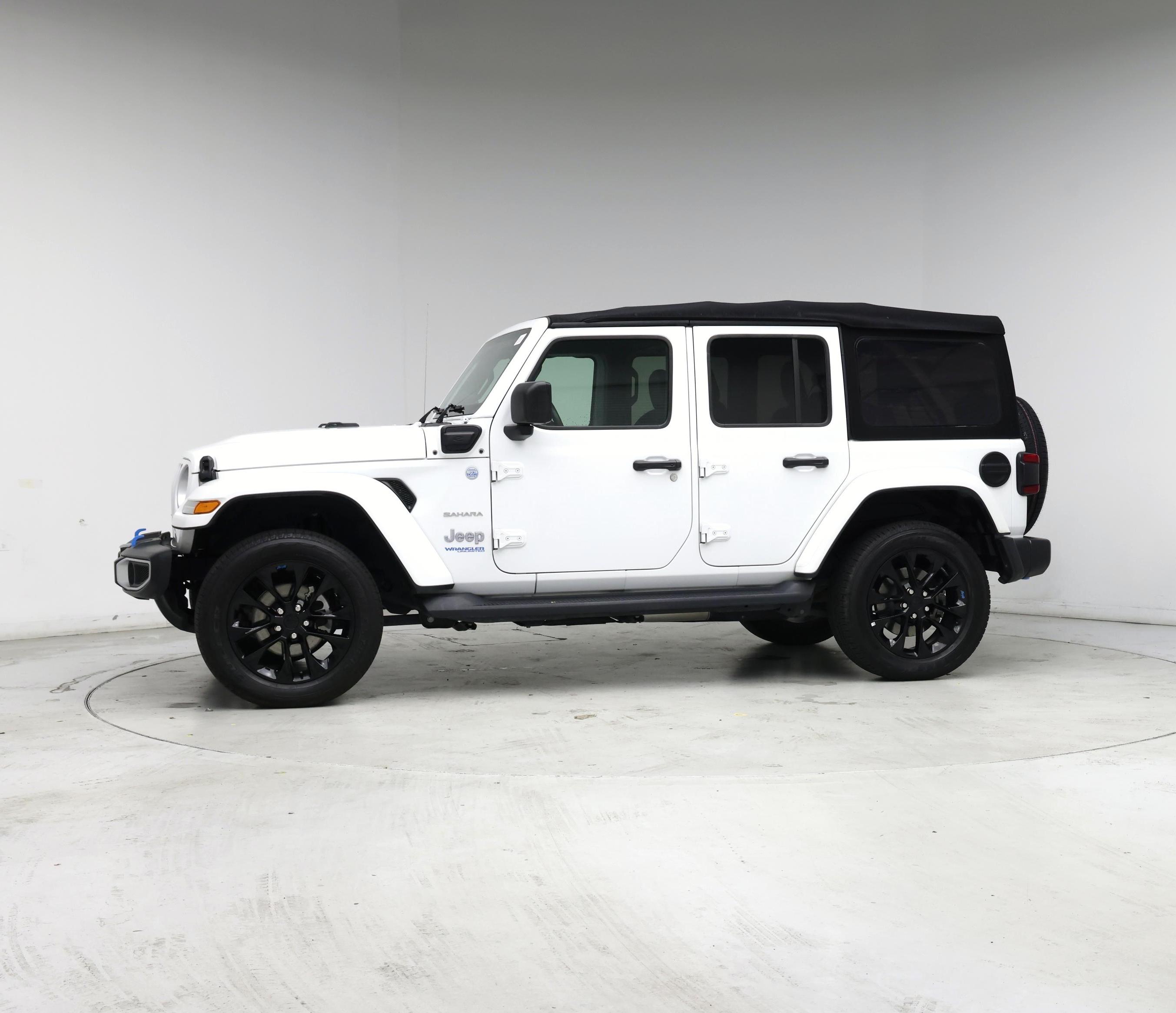 Thumbnail: 2022 Jeep Wrangler - 3