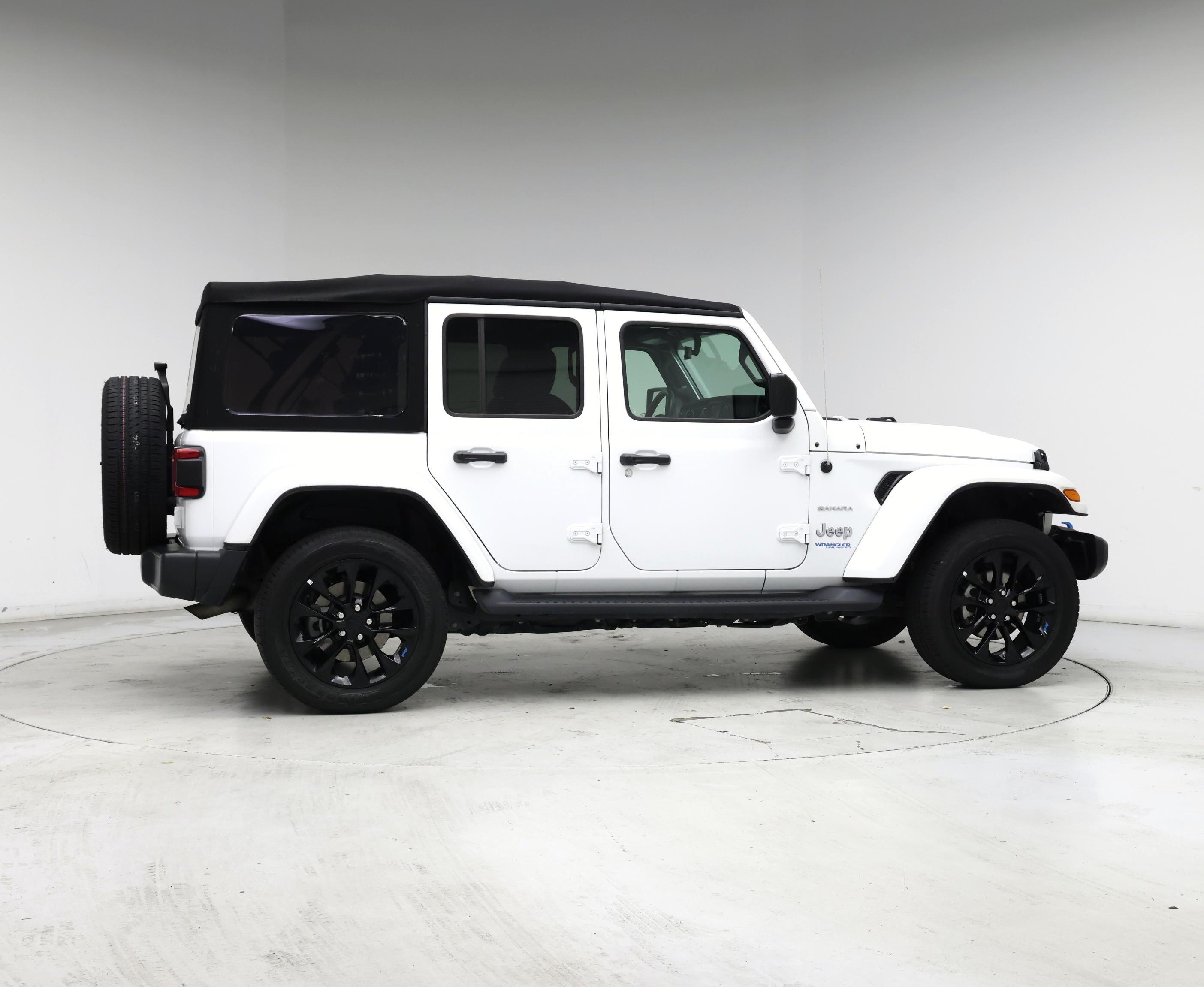 Thumbnail: 2022 Jeep Wrangler - 7