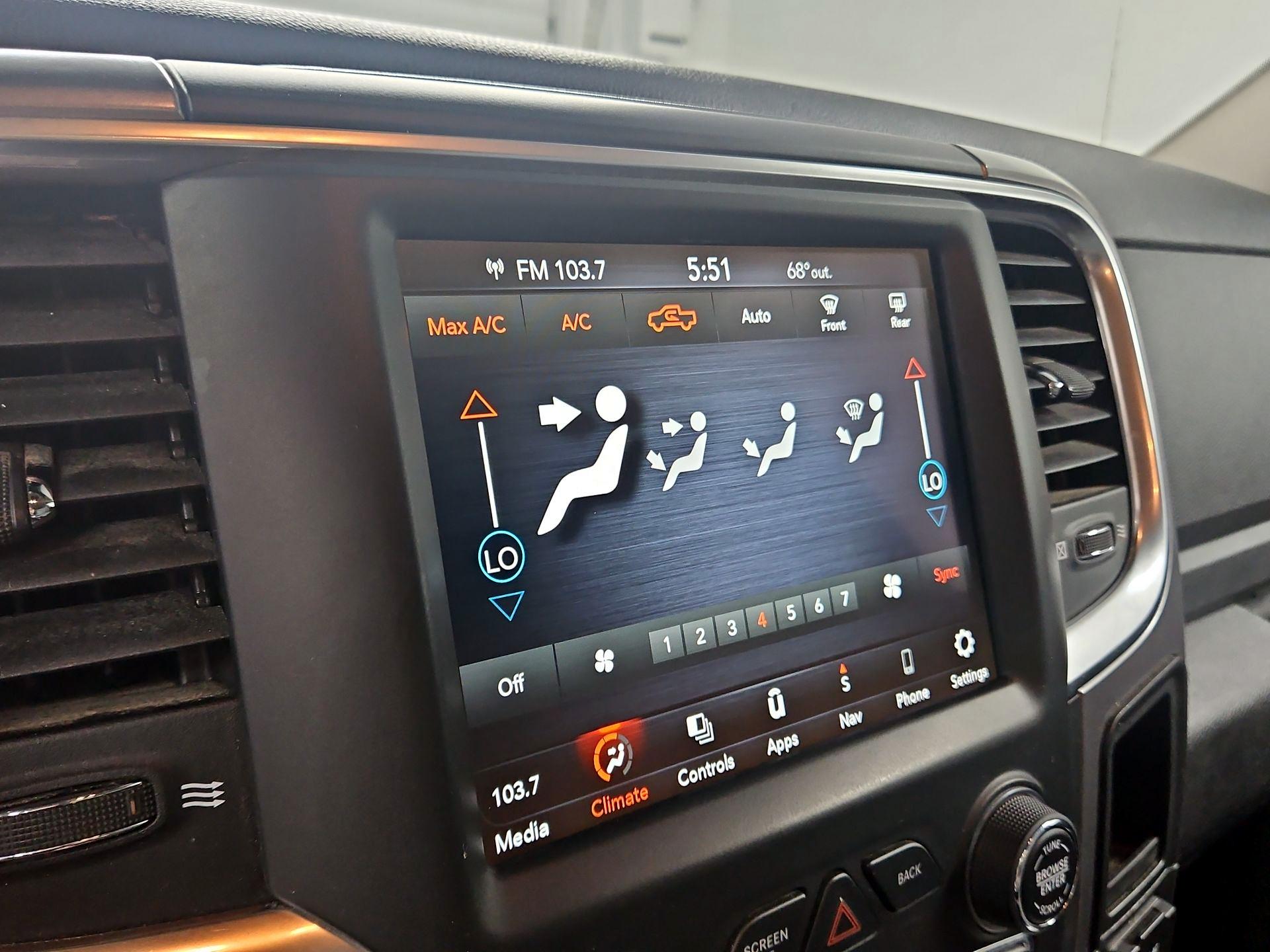 Thumbnail: 2023 RAM 1500 Classic - 17