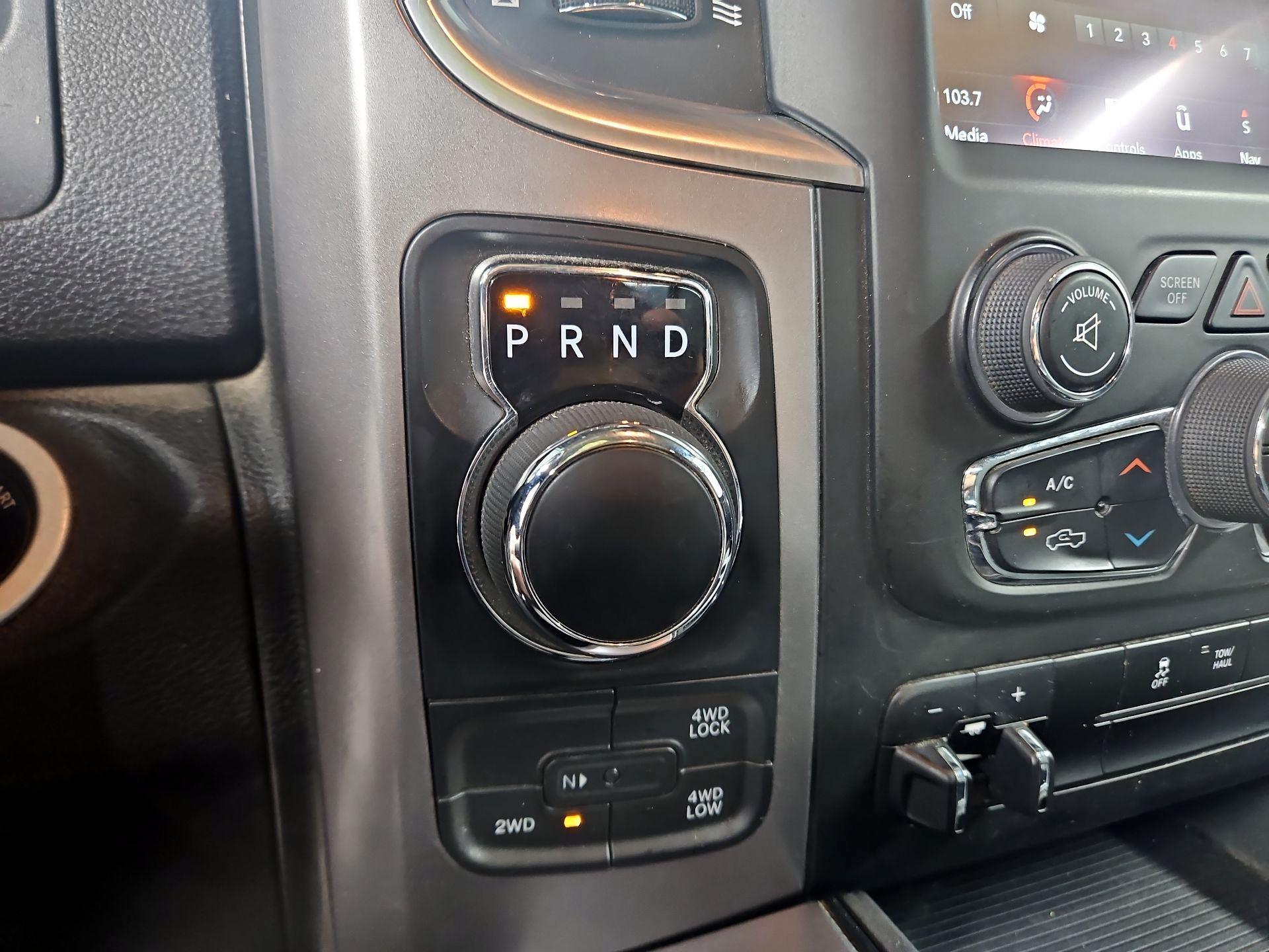 Thumbnail: 2023 RAM 1500 Classic - 18