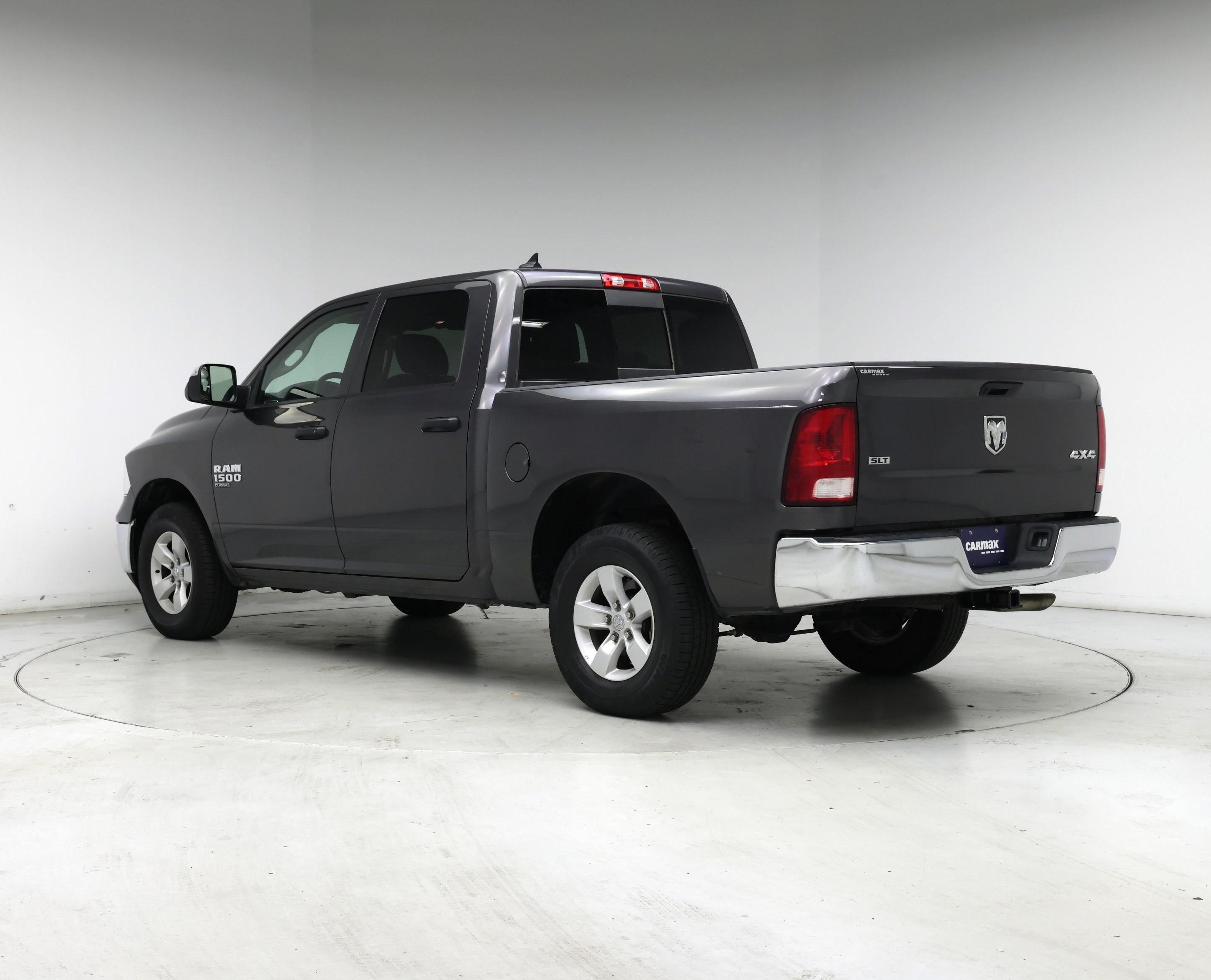 Thumbnail: 2023 RAM 1500 Classic - 2