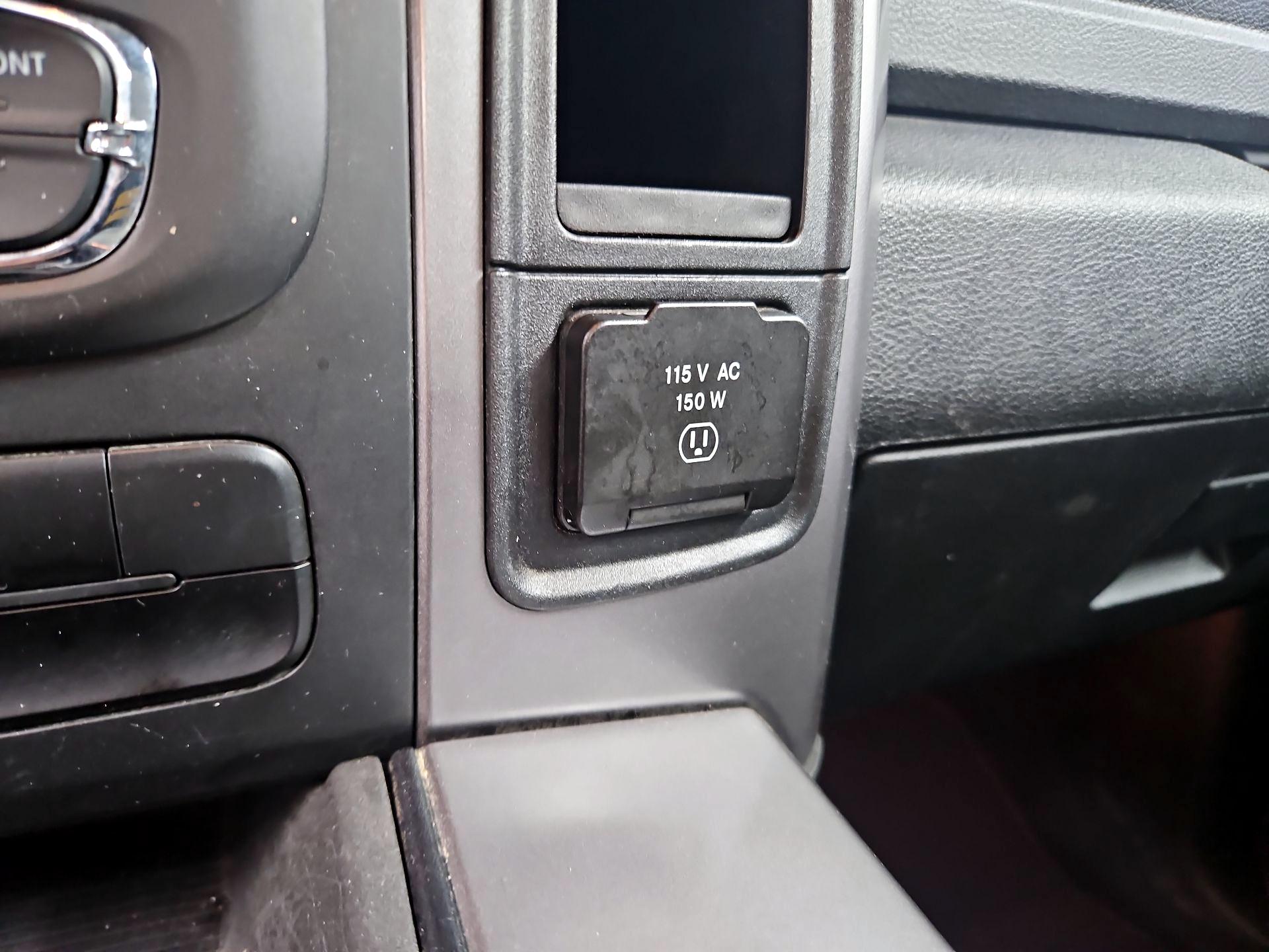 Thumbnail: 2023 RAM 1500 Classic - 19