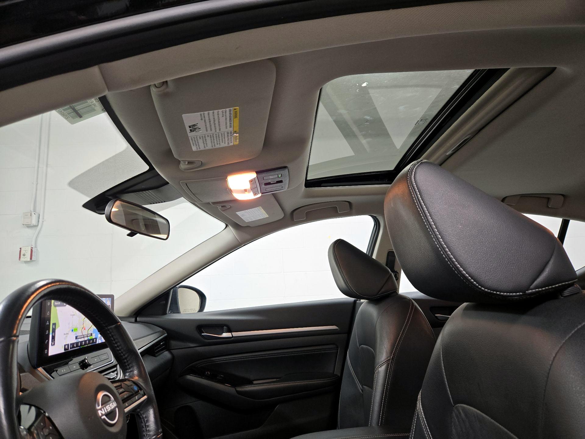Thumbnail: 2023 Nissan Altima - 20