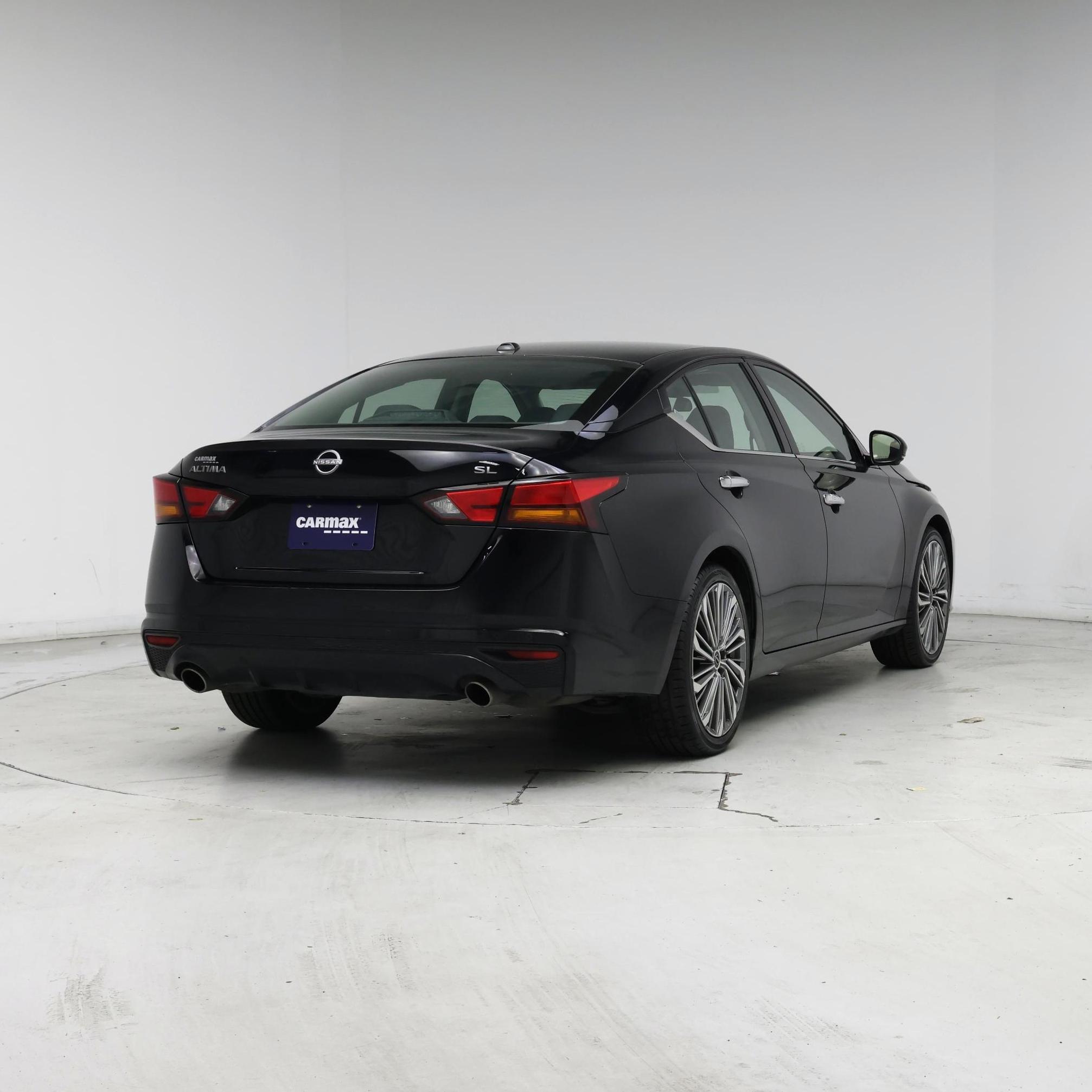 Thumbnail: 2023 Nissan Altima - 8