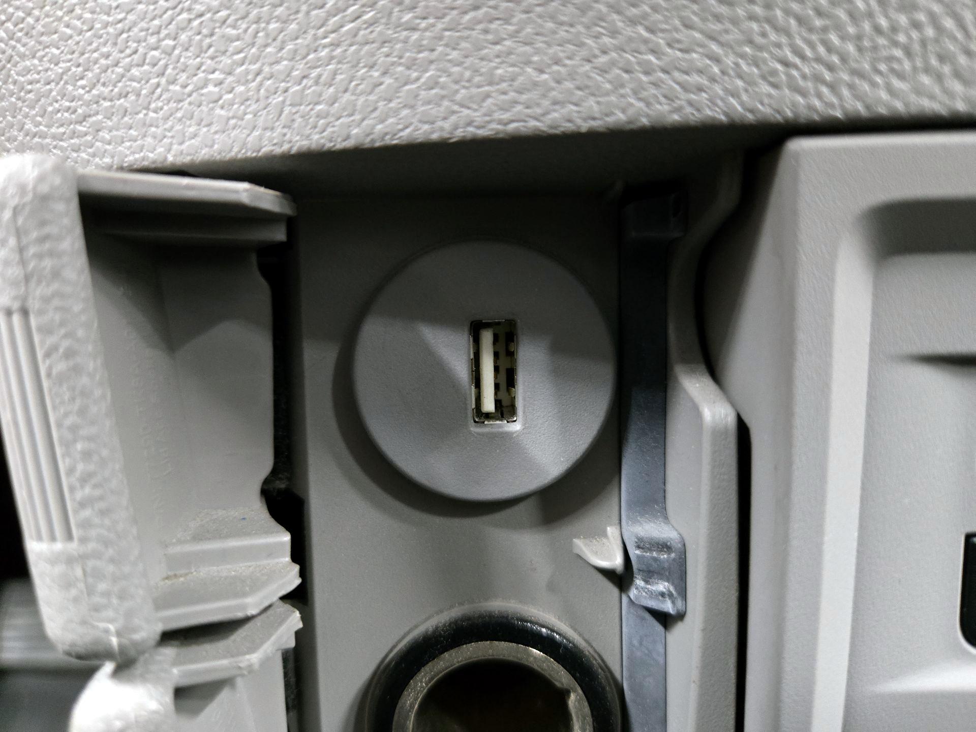 Thumbnail: 2014 Honda Odyssey - 19