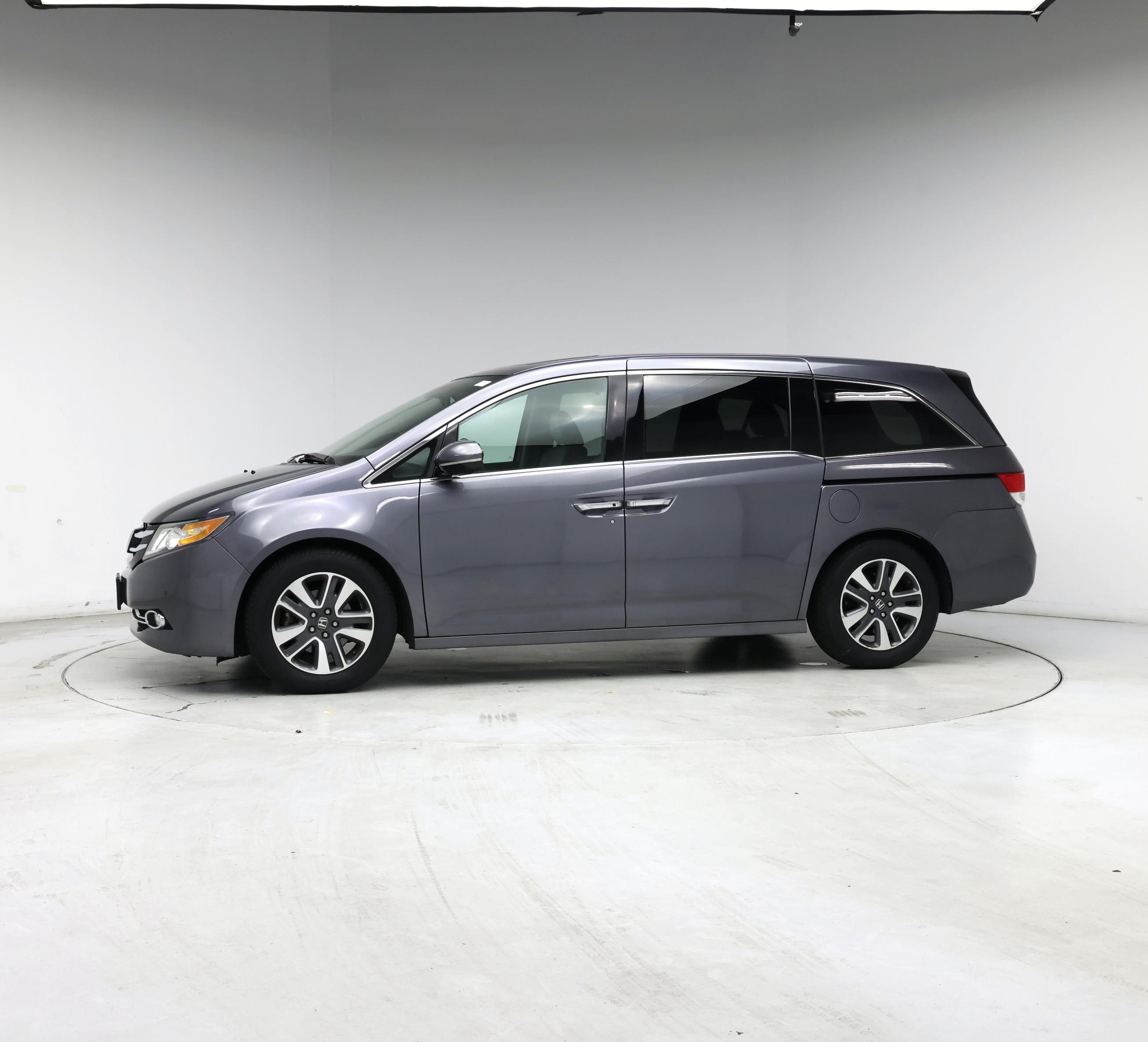 Thumbnail: 2014 Honda Odyssey - 3