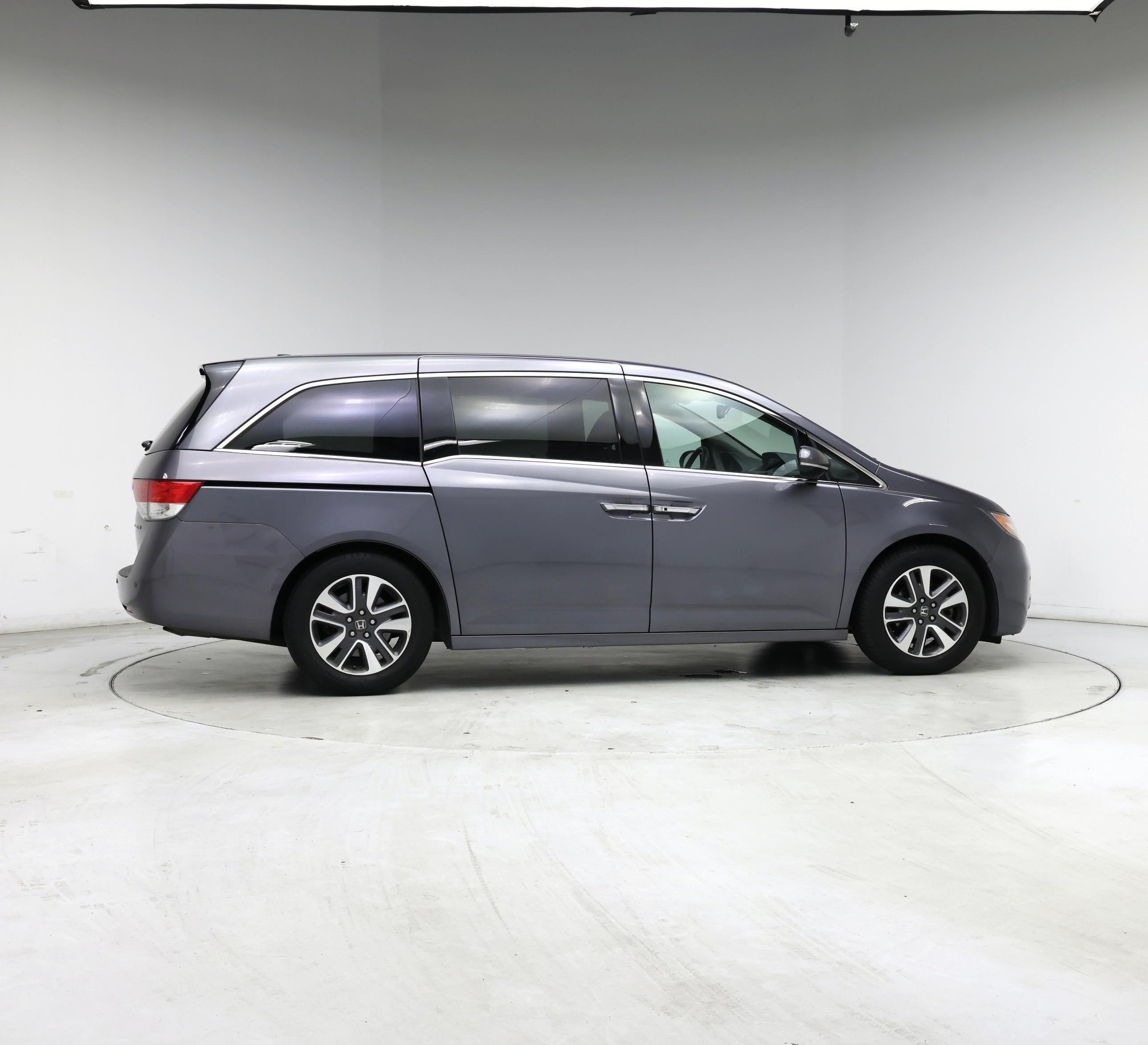 Thumbnail: 2014 Honda Odyssey - 7