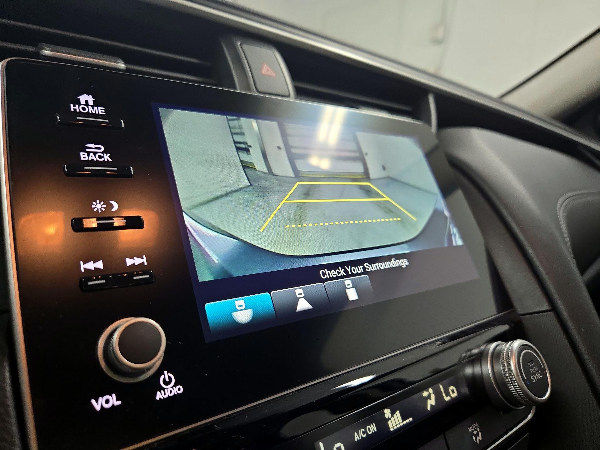 Thumbnail: 2020 Honda Insight - 15
