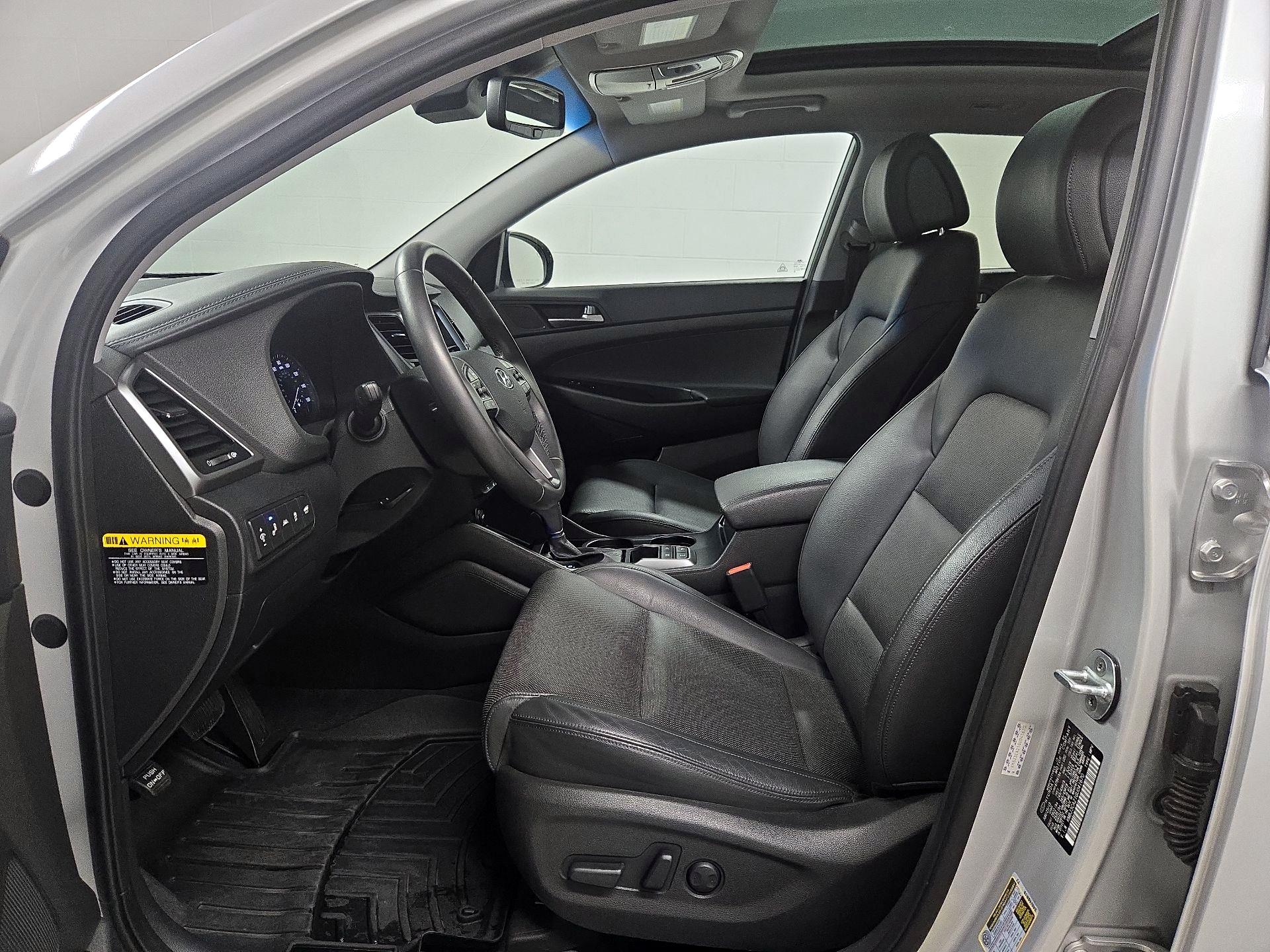 Thumbnail: 2016 Hyundai Tucson - 11