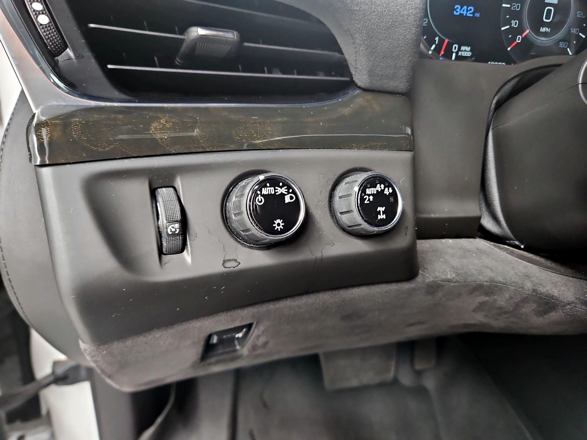 Thumbnail: 2018 Cadillac Escalade - 13