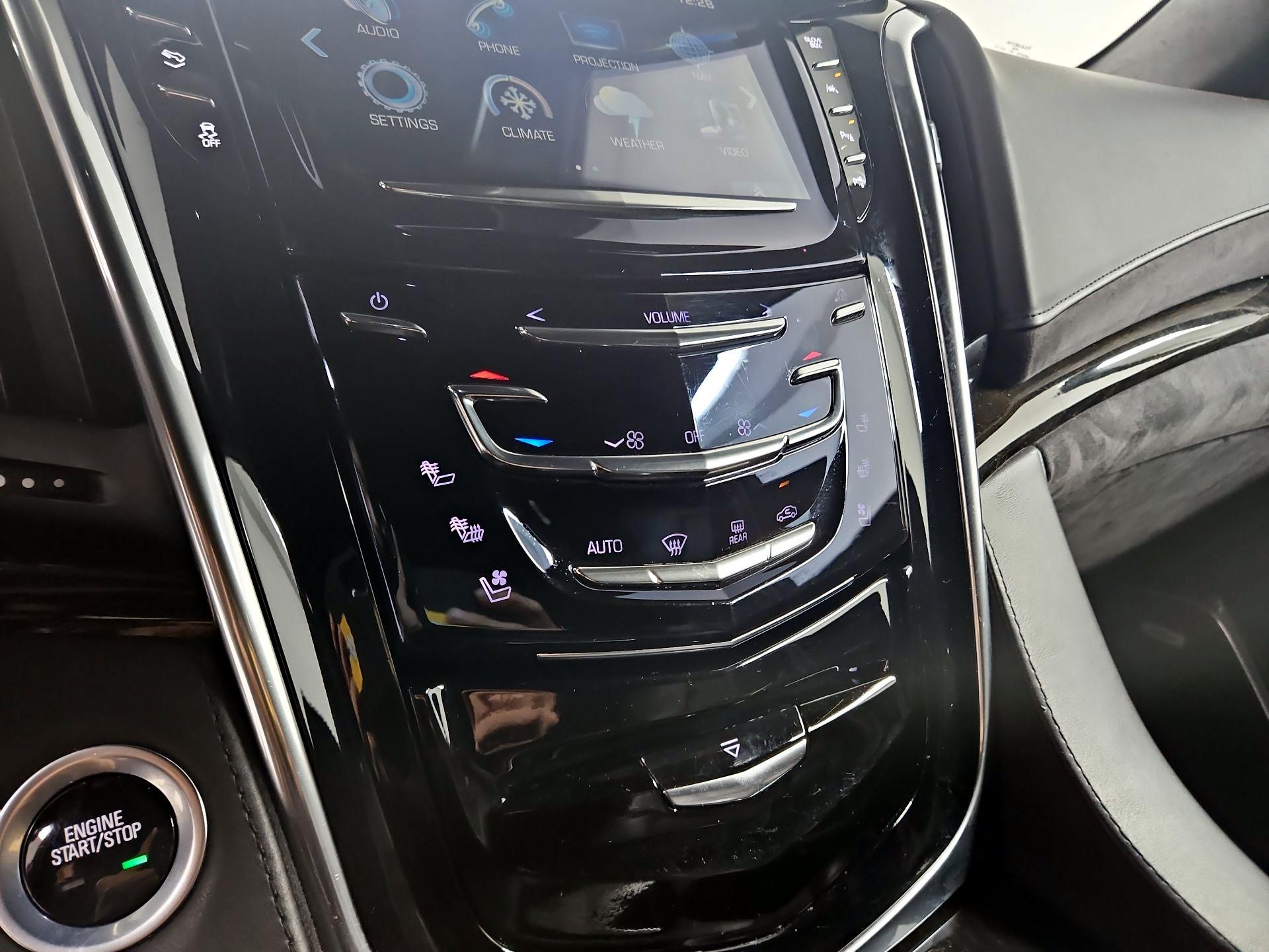 Thumbnail: 2018 Cadillac Escalade - 16