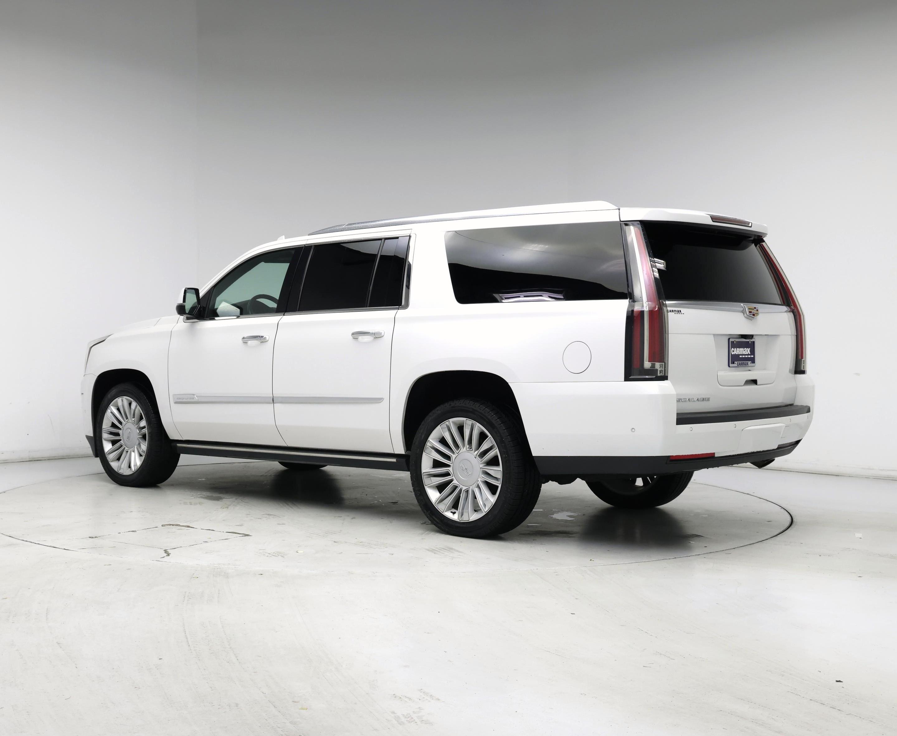 Thumbnail: 2018 Cadillac Escalade - 2