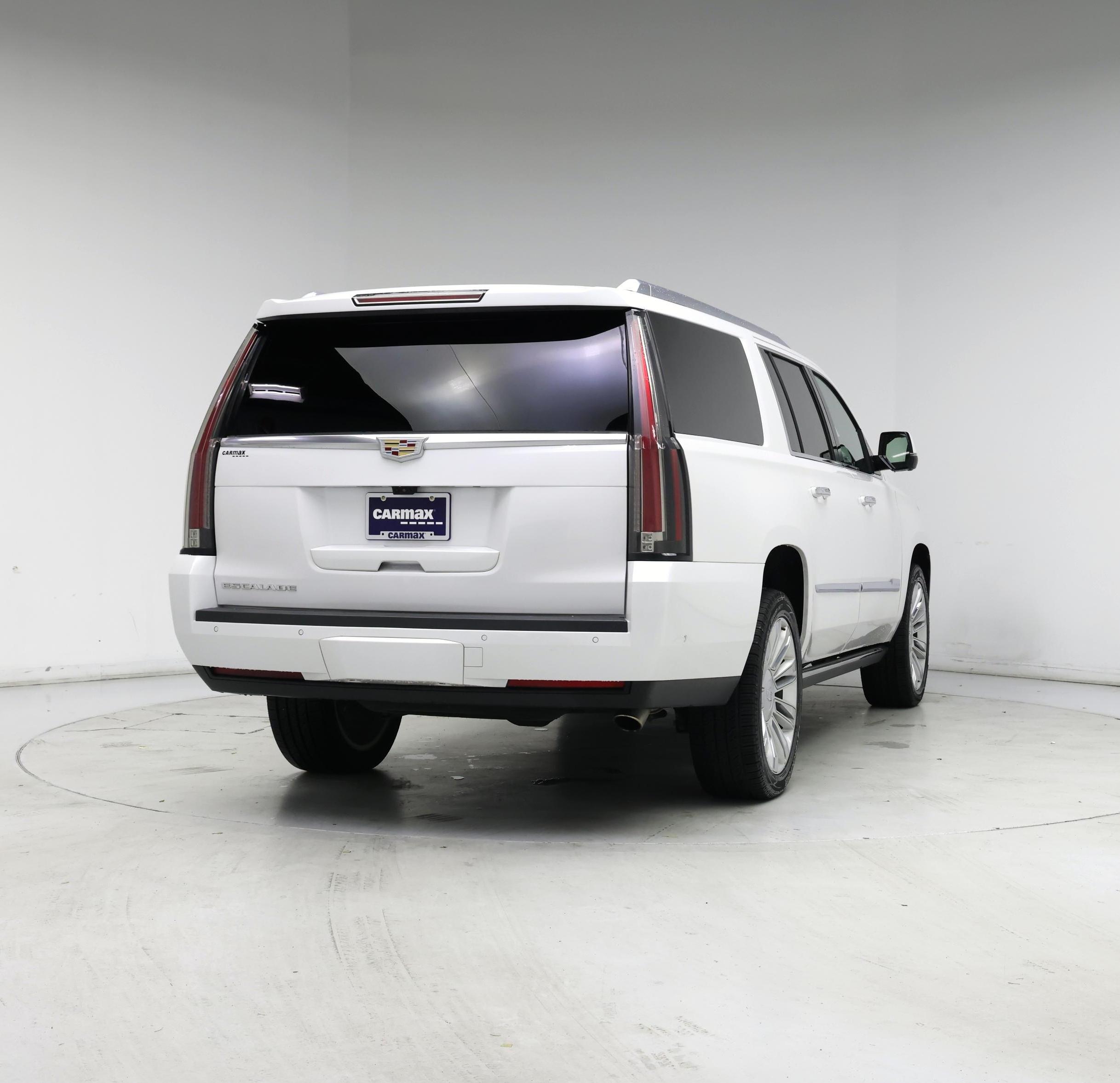 Thumbnail: 2018 Cadillac Escalade - 8