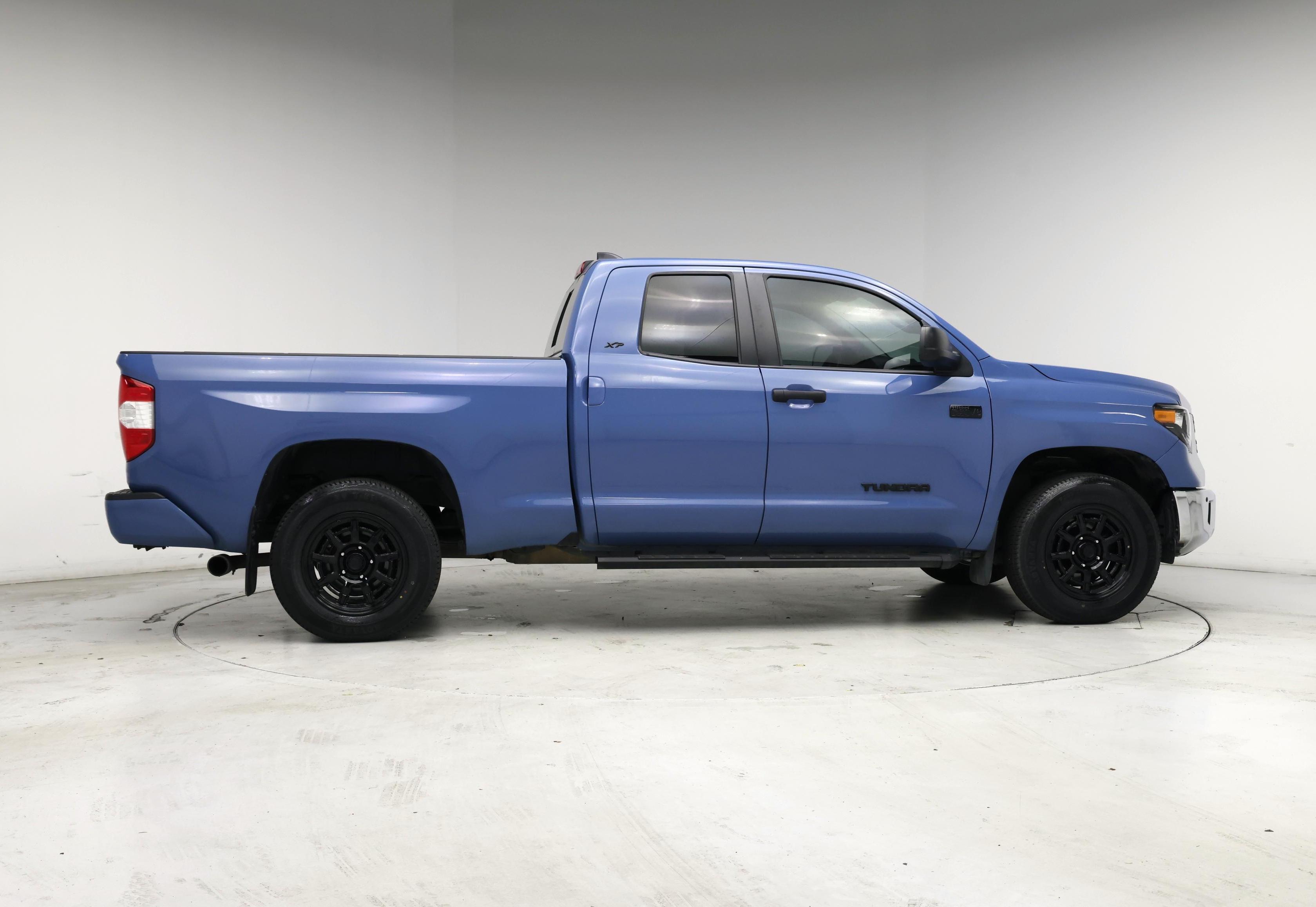 Thumbnail: 2021 Toyota Tundra - 7