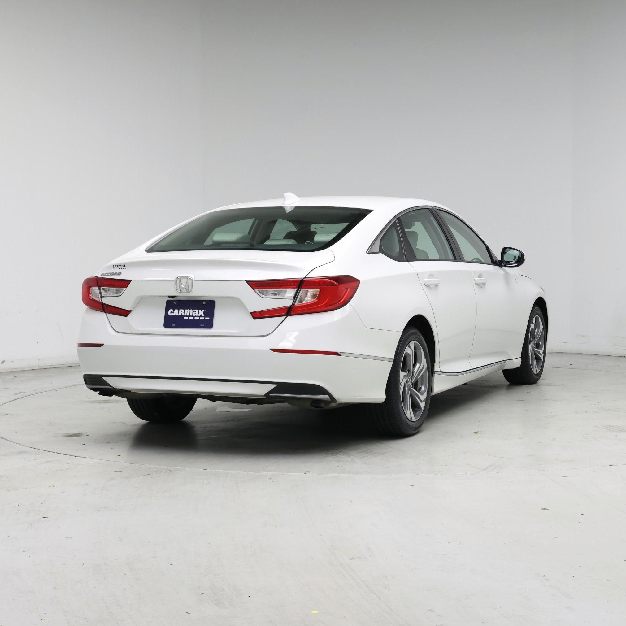 Thumbnail: 2020 Honda Accord - 8