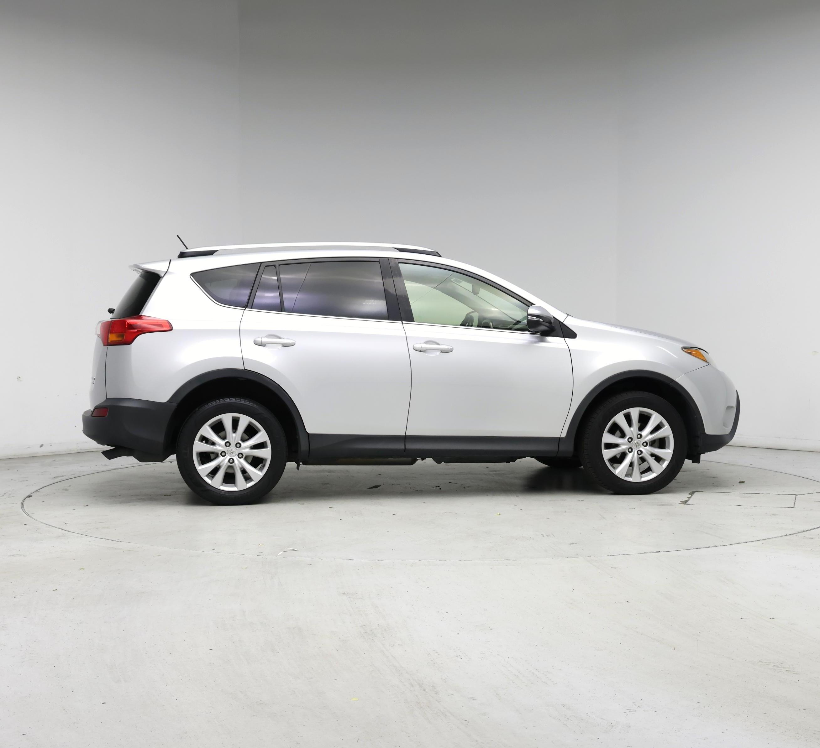 Thumbnail: 2015 Toyota RAV4 - 7