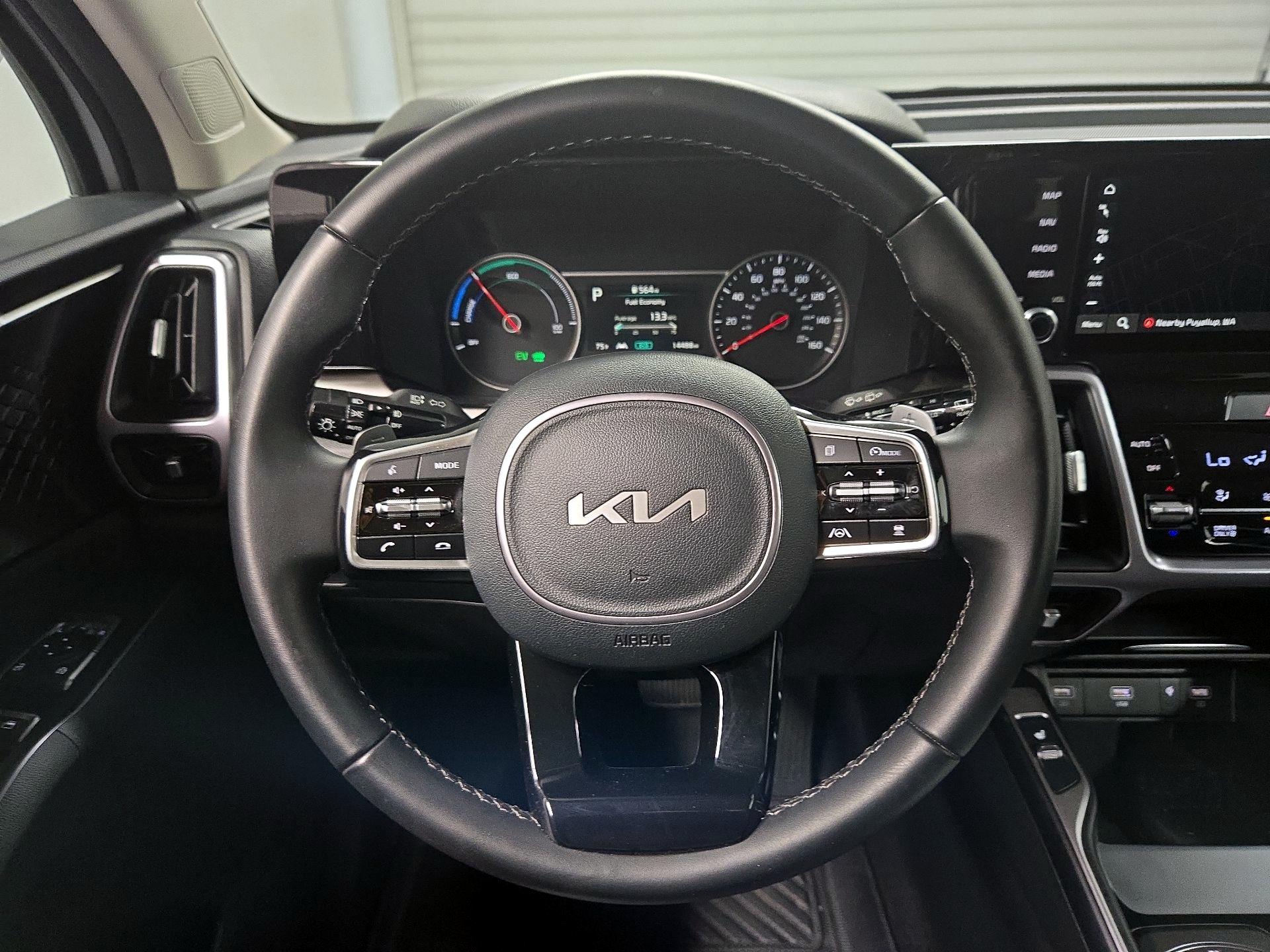 Thumbnail: 2024 Kia Sorento - 10