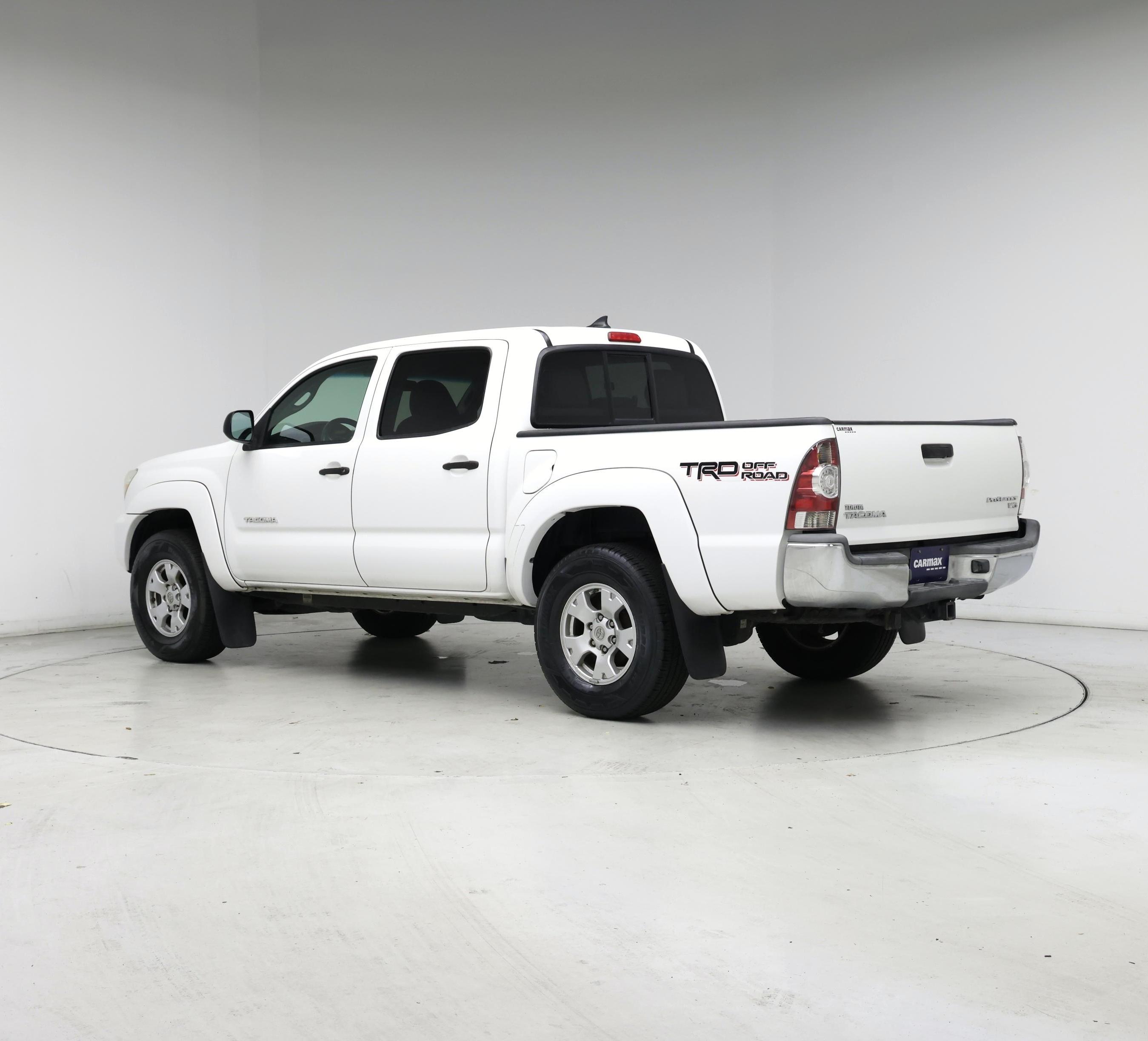 Thumbnail: 2014 Toyota Tacoma - 2