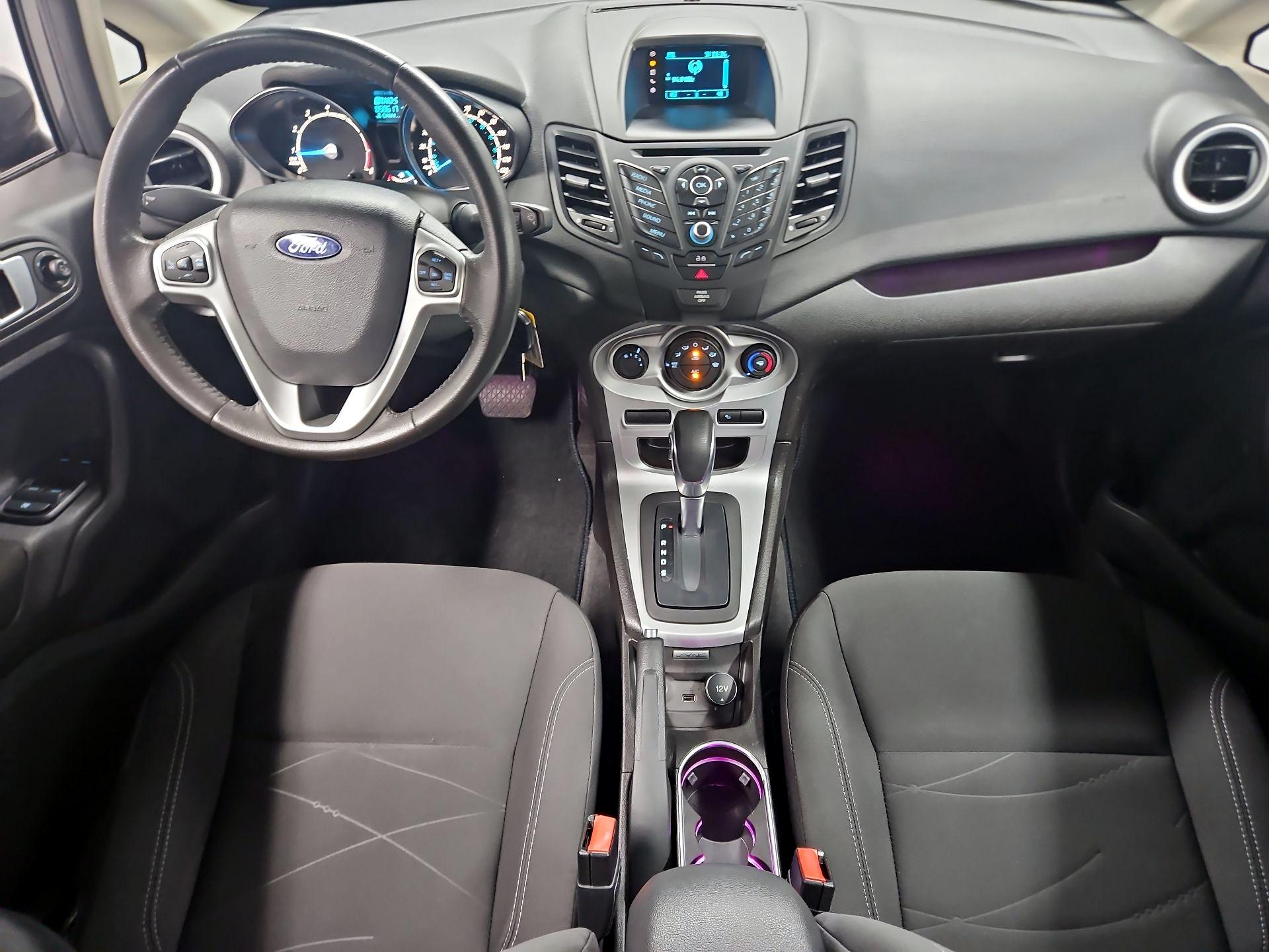 Thumbnail: 2016 Ford Fiesta - 9