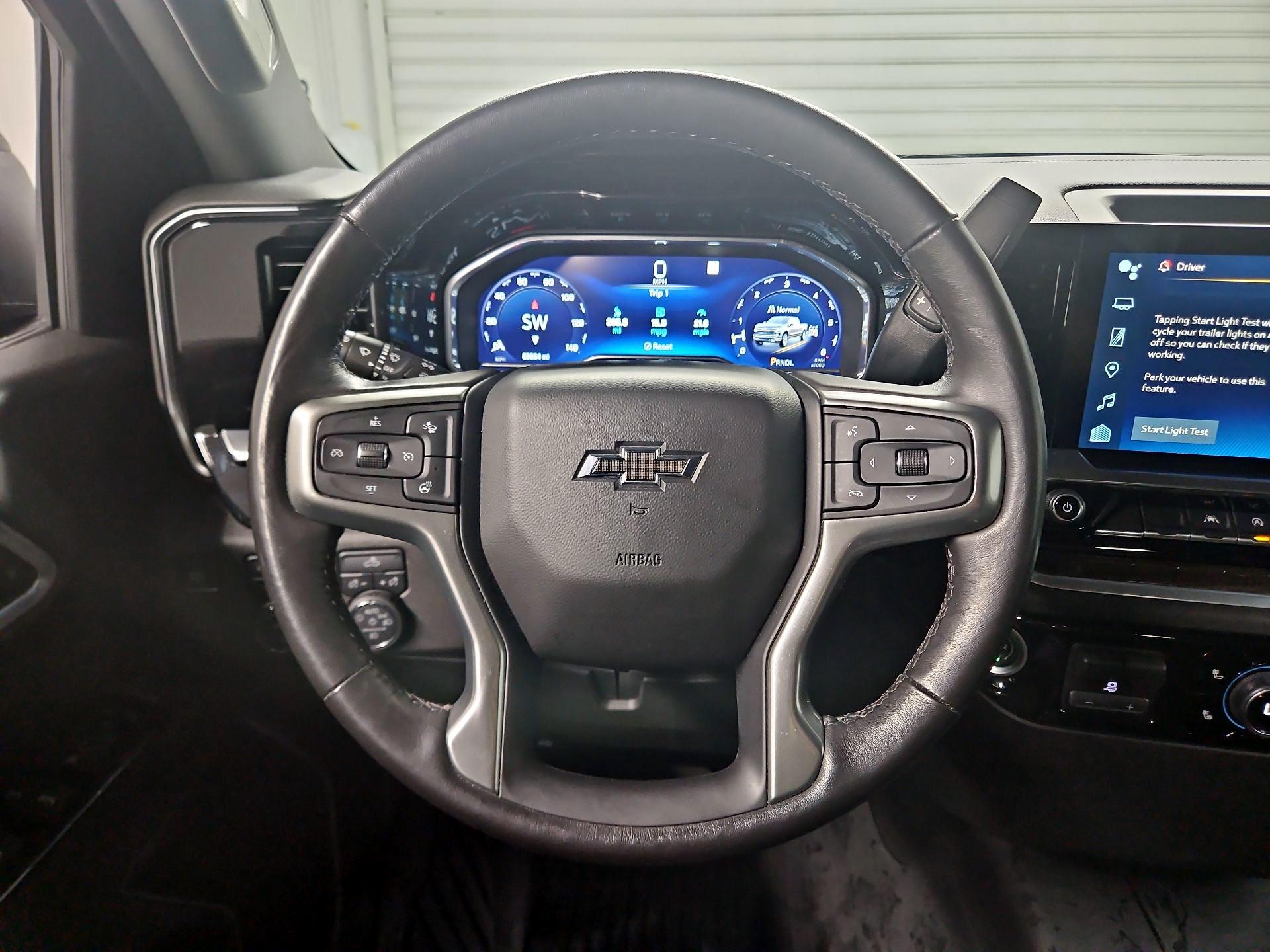 Thumbnail: 2022 Chevrolet Silverado 1500 - 10