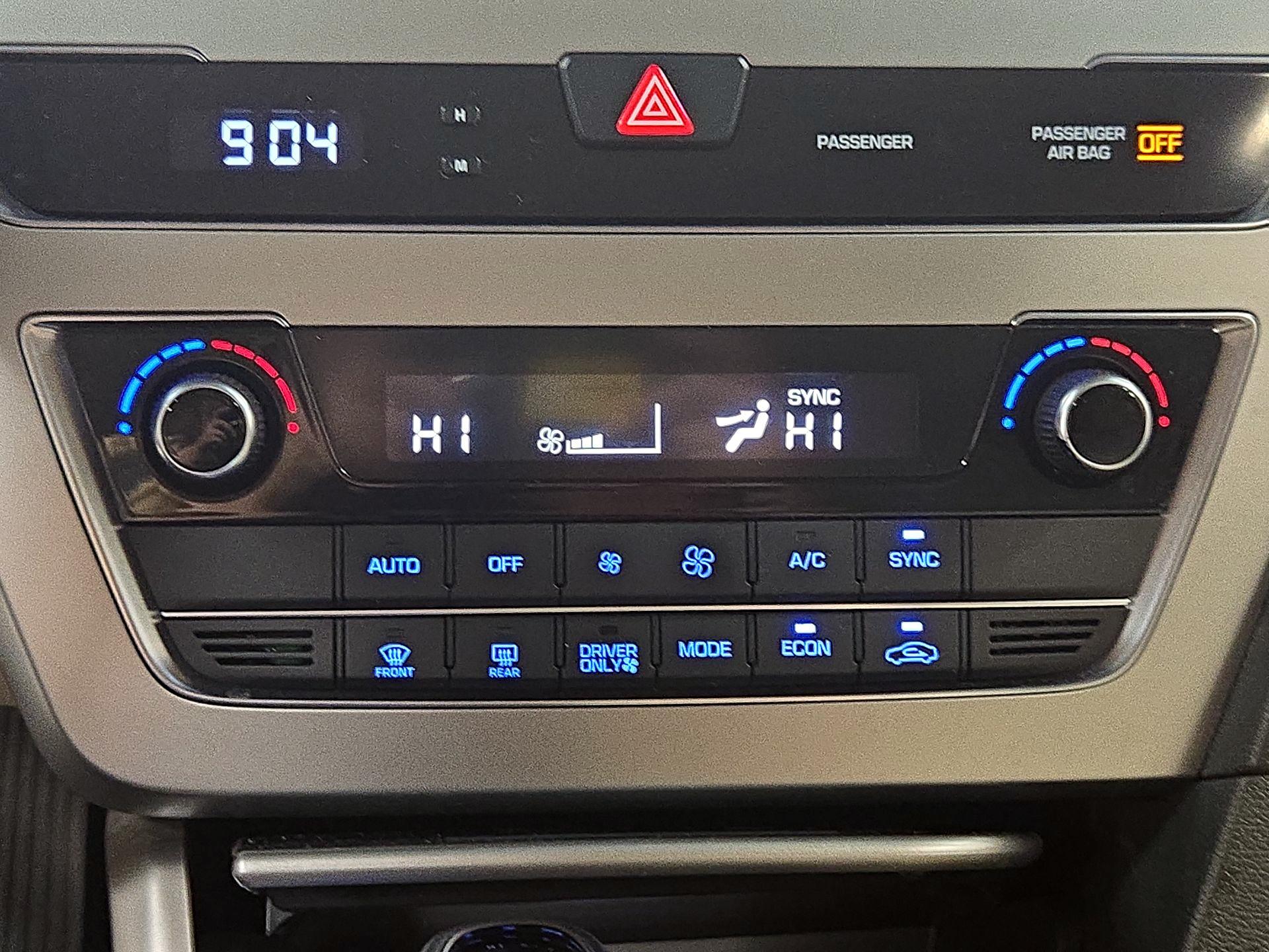 Thumbnail: 2016 Hyundai Sonata - 16