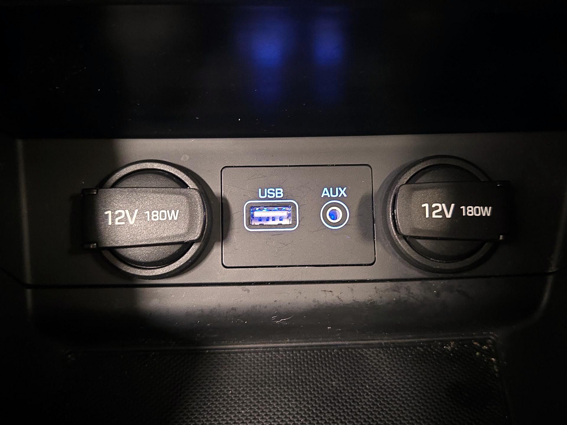 Thumbnail: 2016 Hyundai Sonata - 18