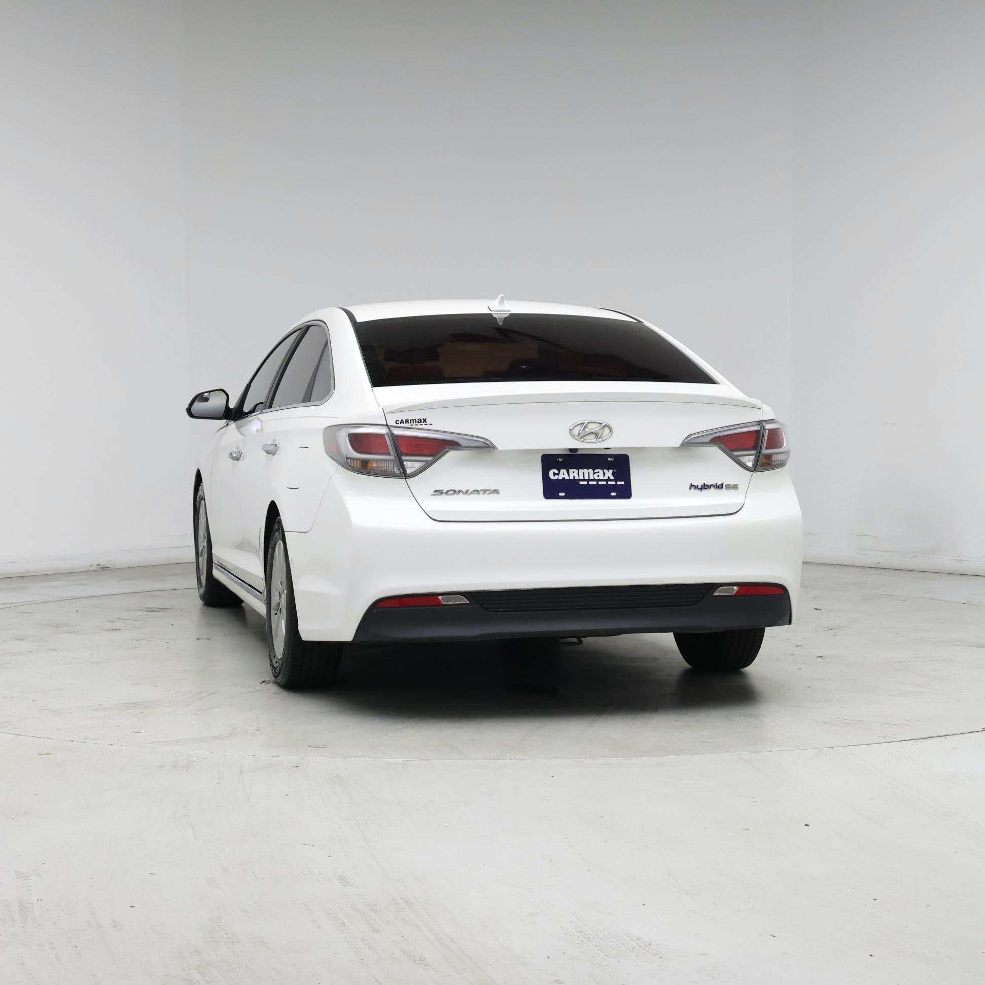 Thumbnail: 2016 Hyundai Sonata - 6
