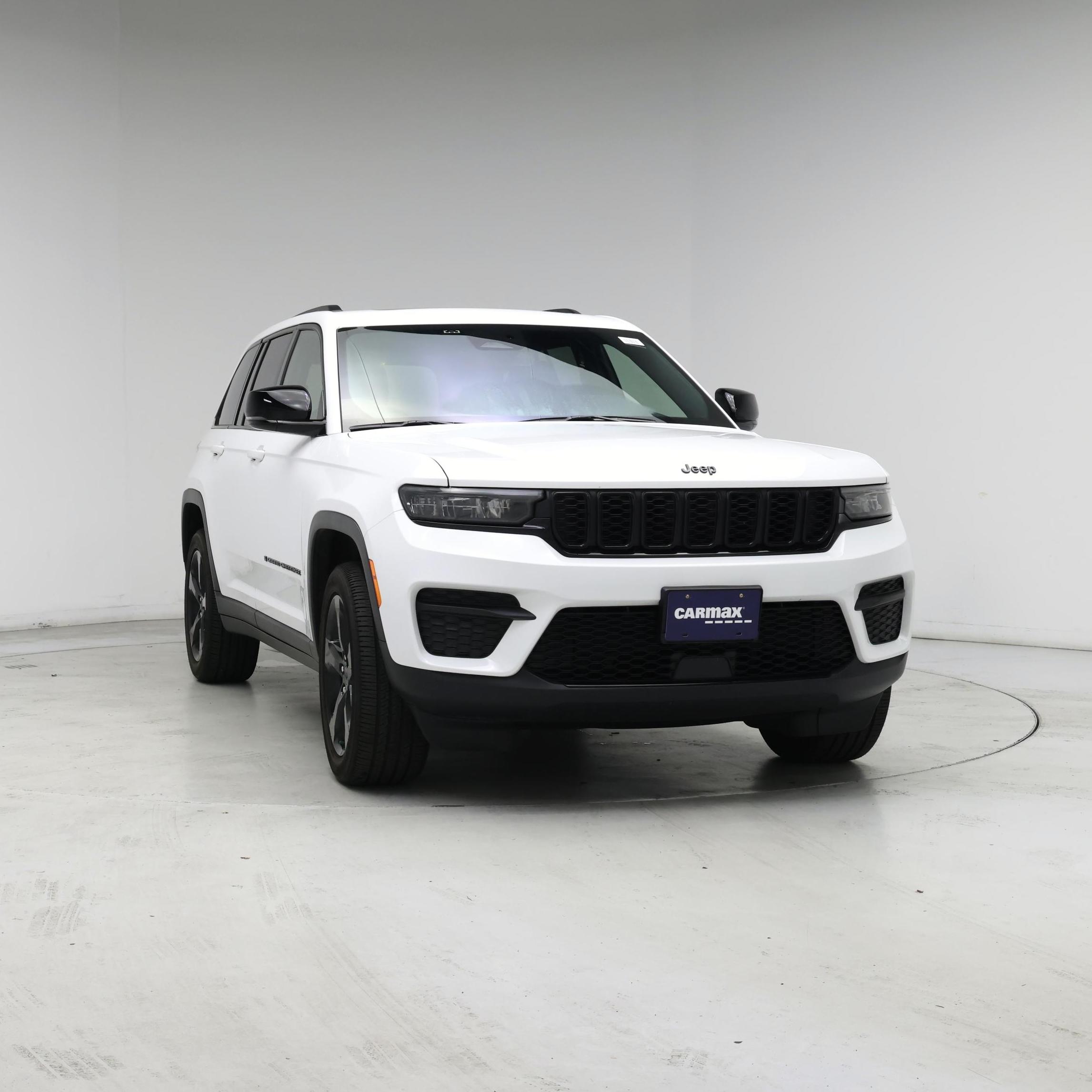 Thumbnail: 2023 Jeep Grand Cherokee - 5