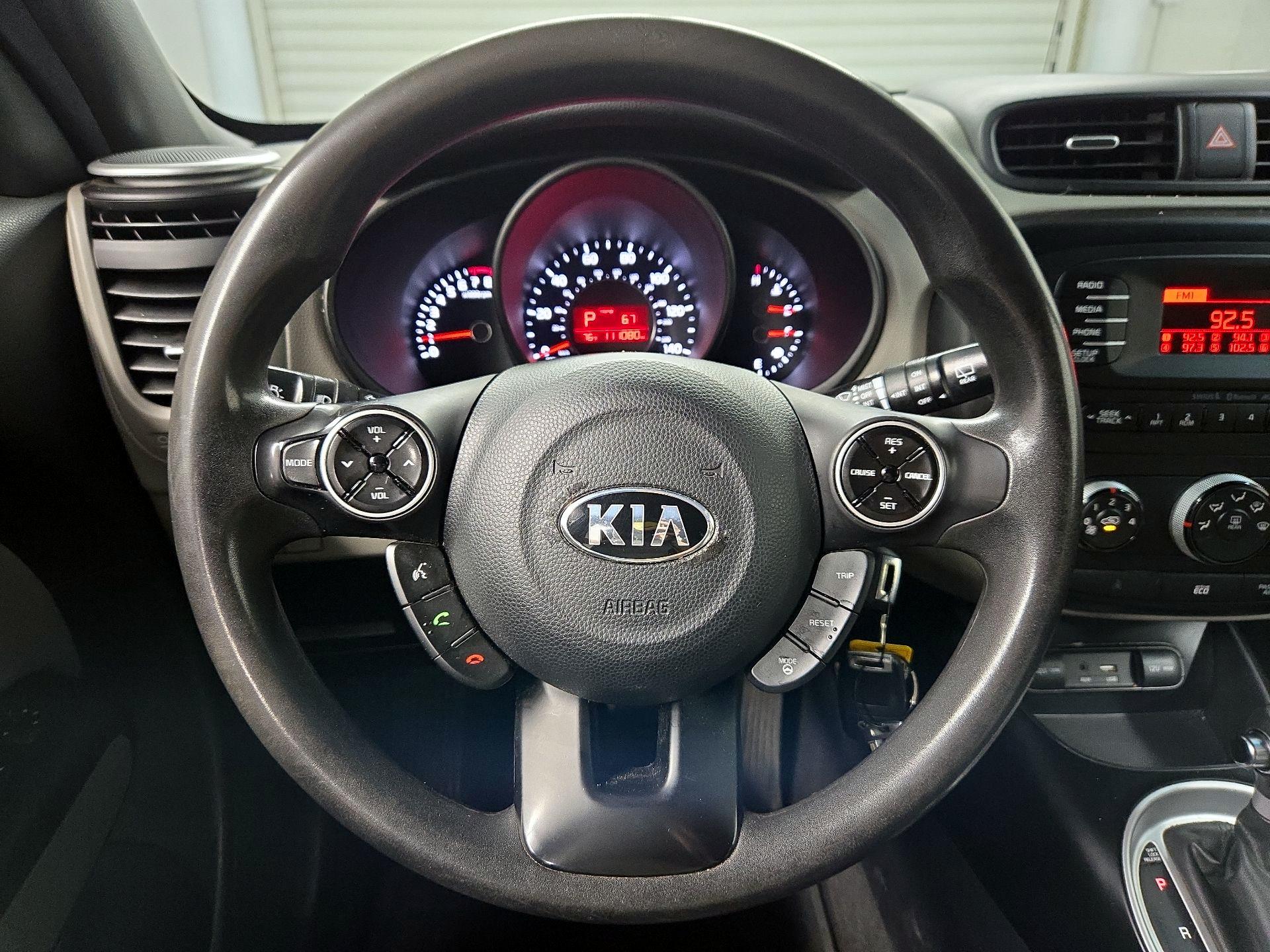 Thumbnail: 2016 Kia Soul - 10
