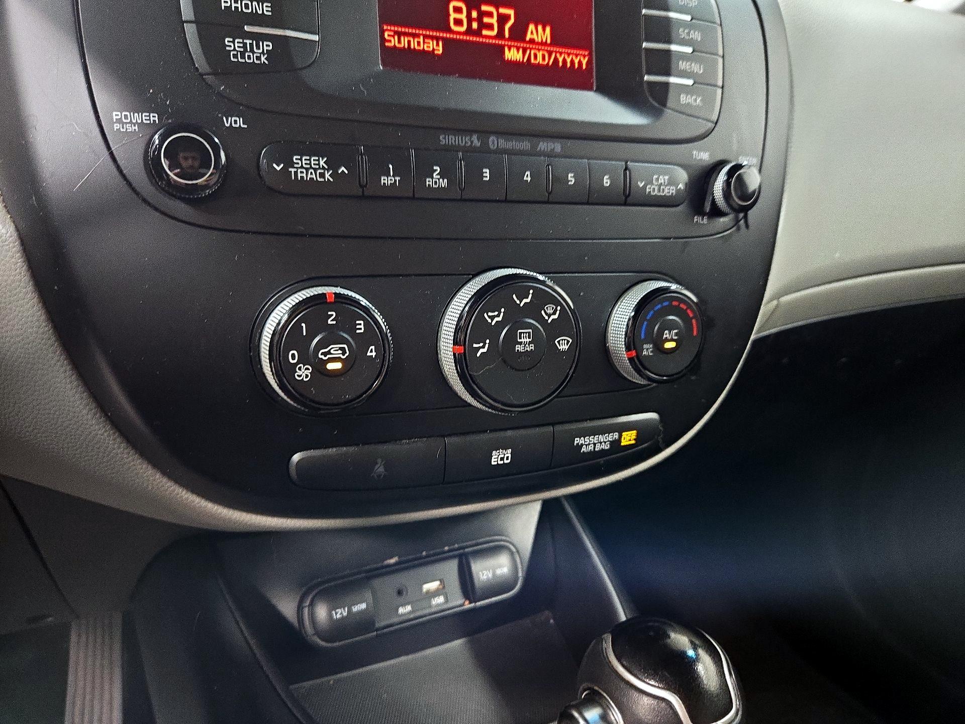 Thumbnail: 2016 Kia Soul - 15