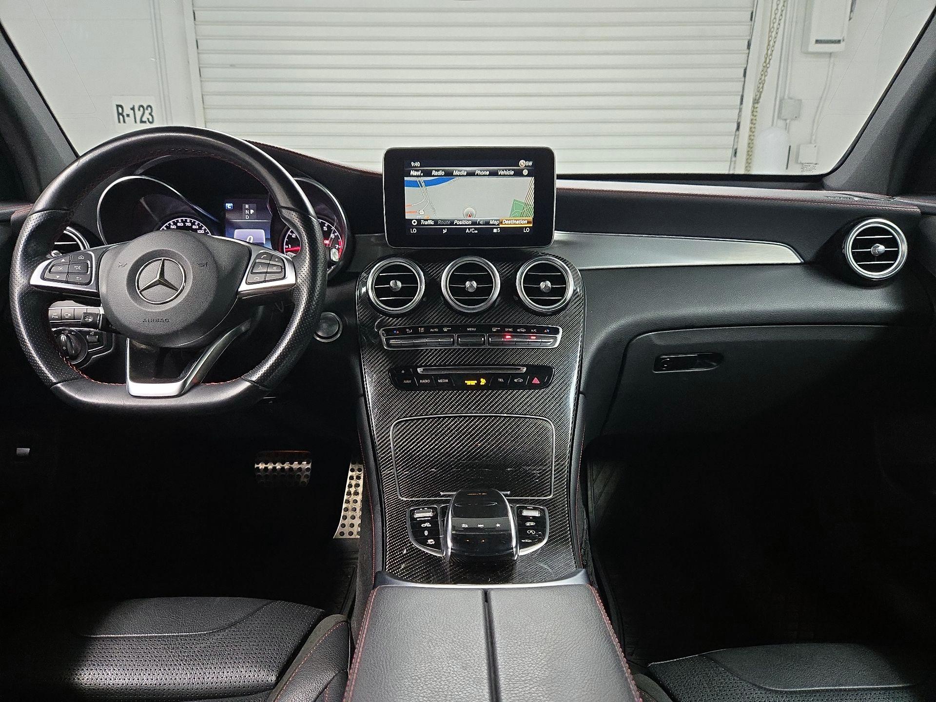 Thumbnail: 2019 Mercedes-Benz GLC - 9