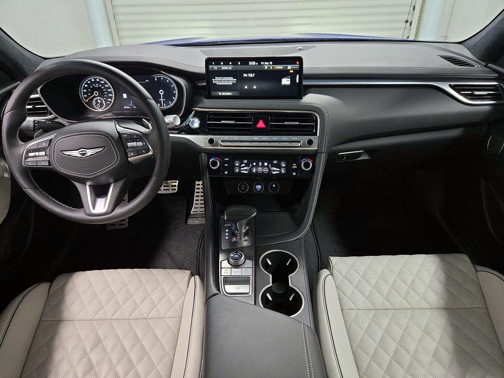 Thumbnail: 2024 Genesis G70 - 9