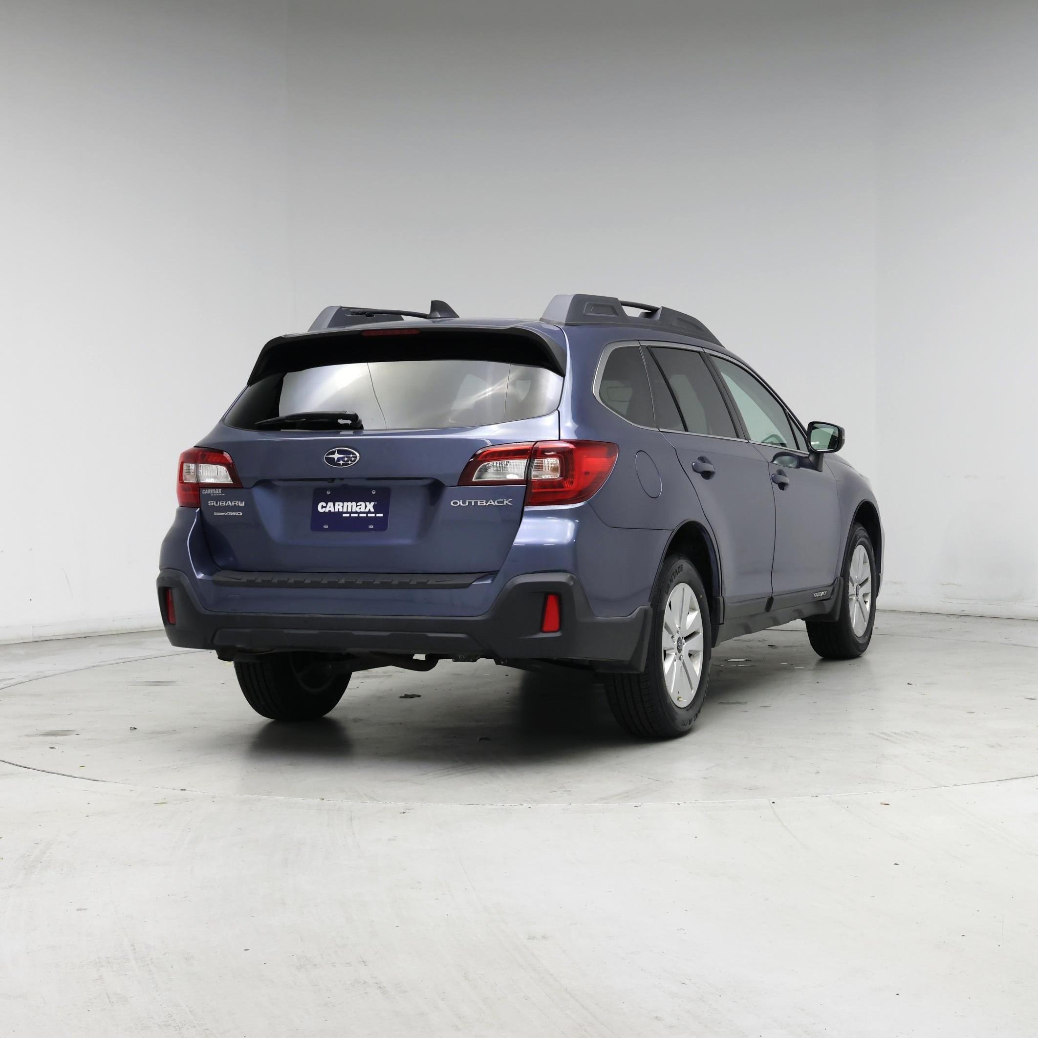 Thumbnail: 2018 Subaru Outback - 8