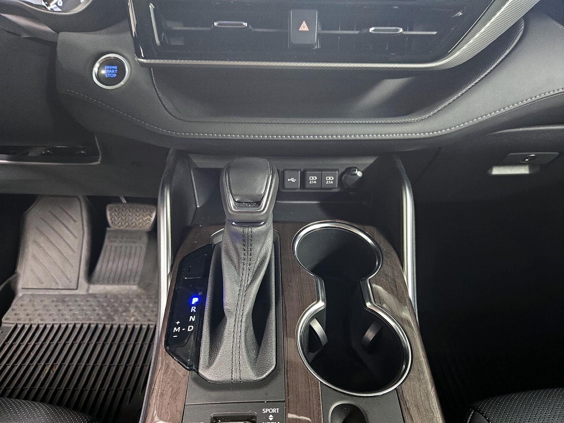 Thumbnail: 2021 Toyota Highlander - 18