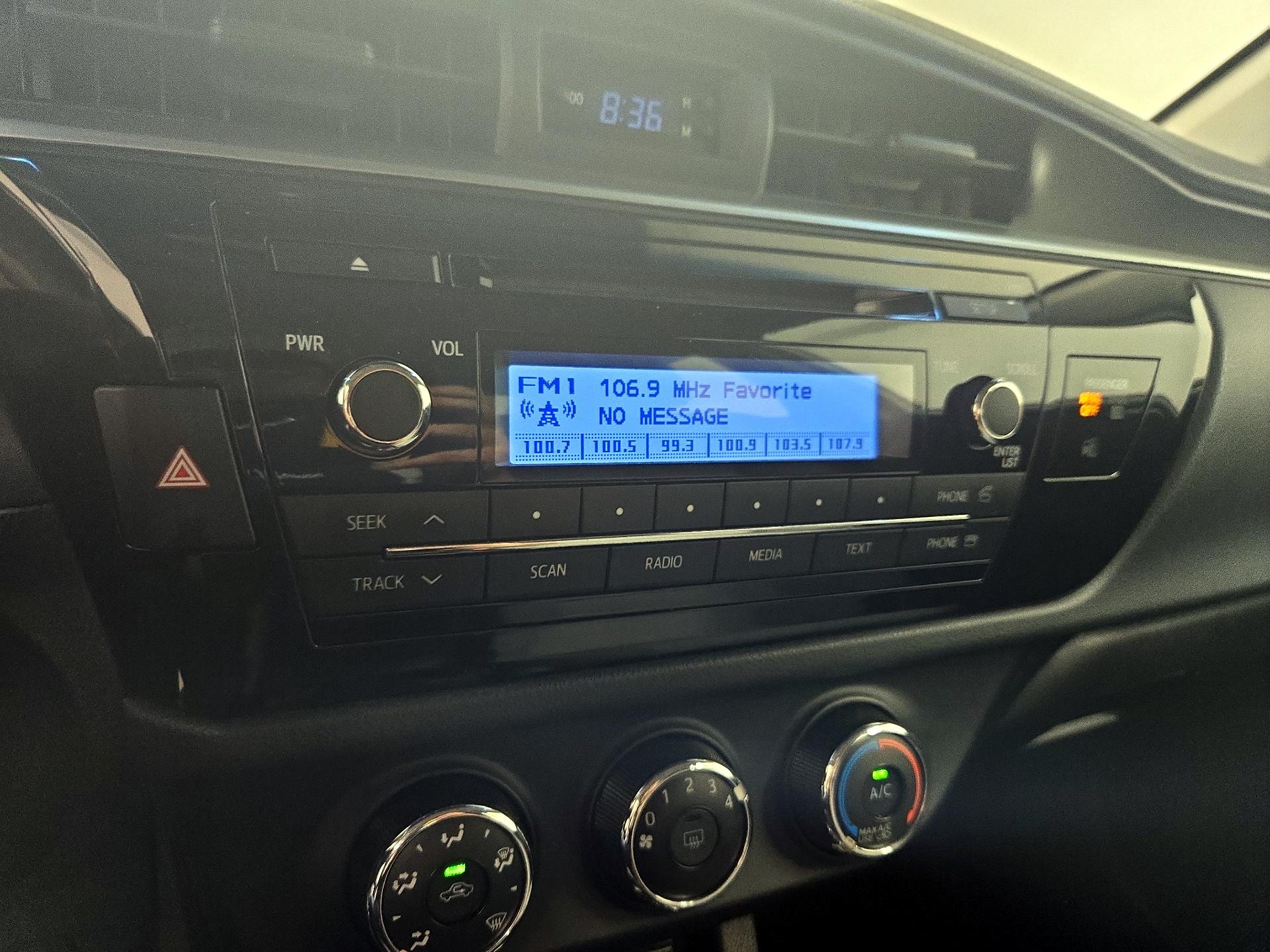 Thumbnail: 2014 Toyota Corolla - 14
