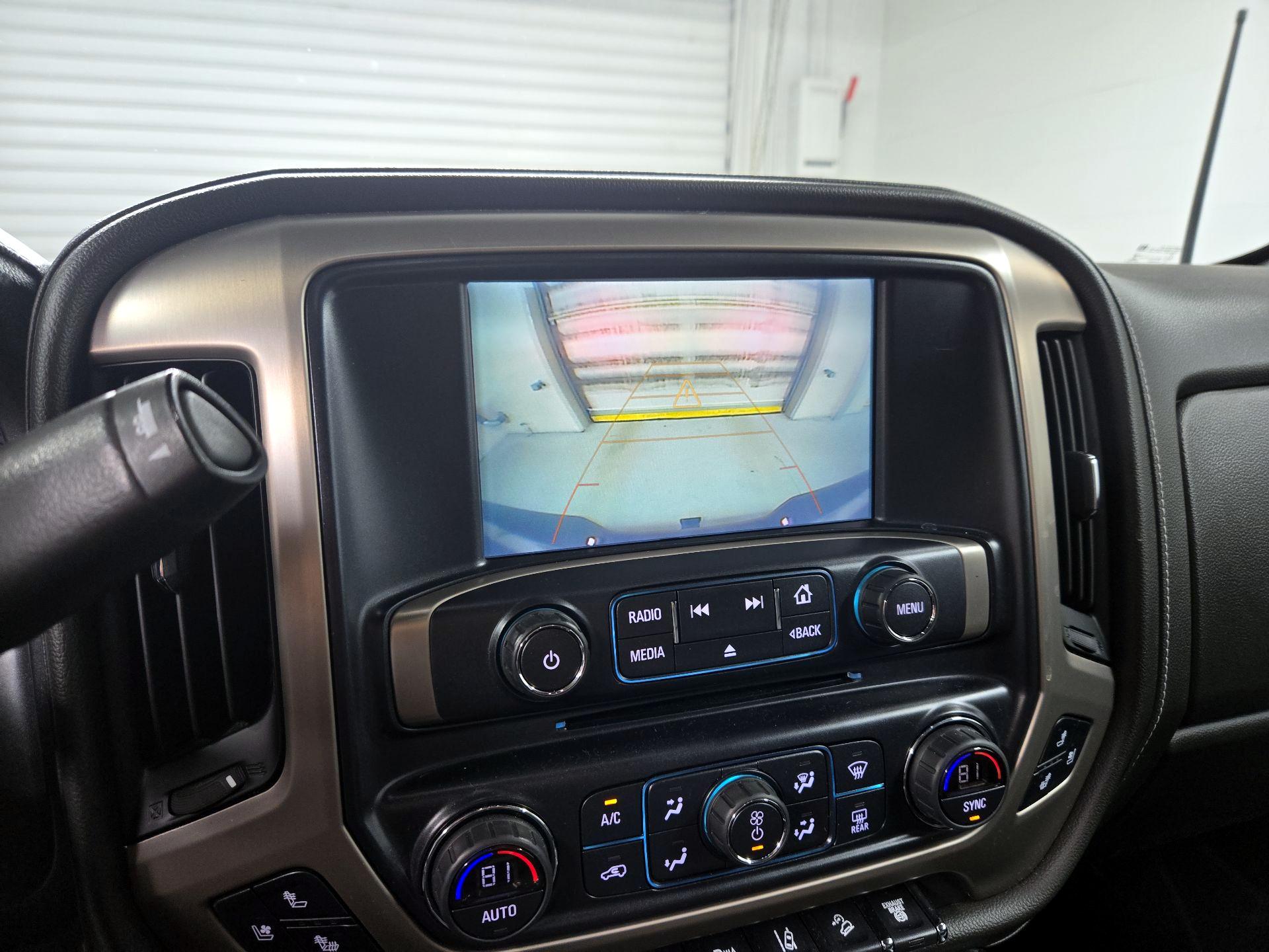 Thumbnail: 2018 GMC Sierra 2500 - 14