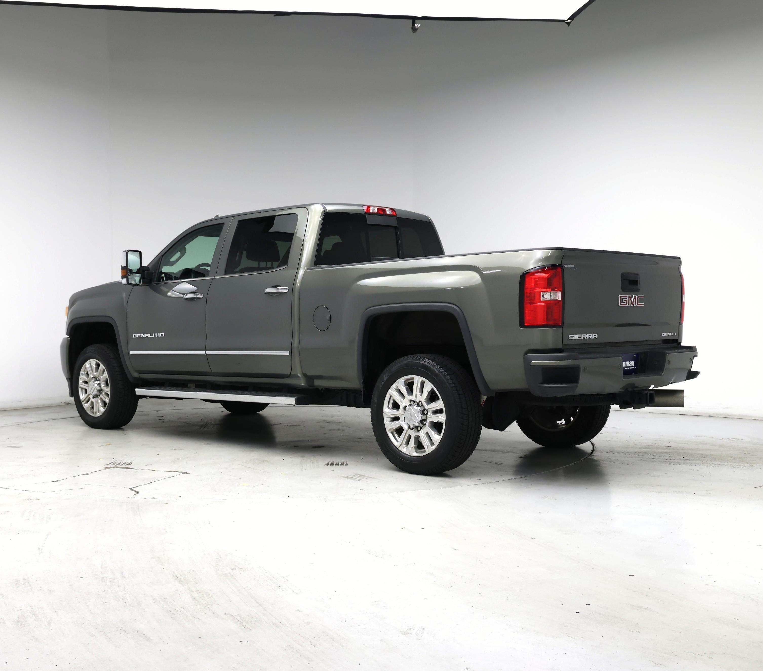 Thumbnail: 2018 GMC Sierra 2500 - 2