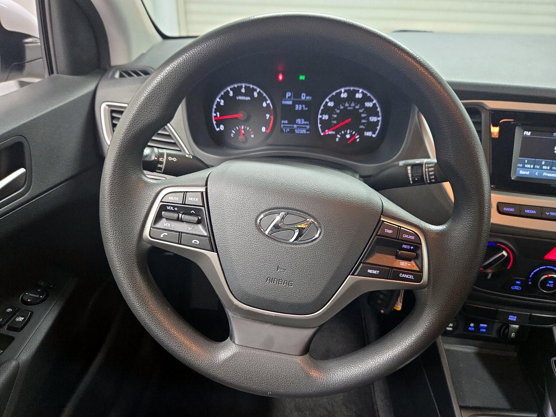Thumbnail: 2021 Hyundai Accent - 10