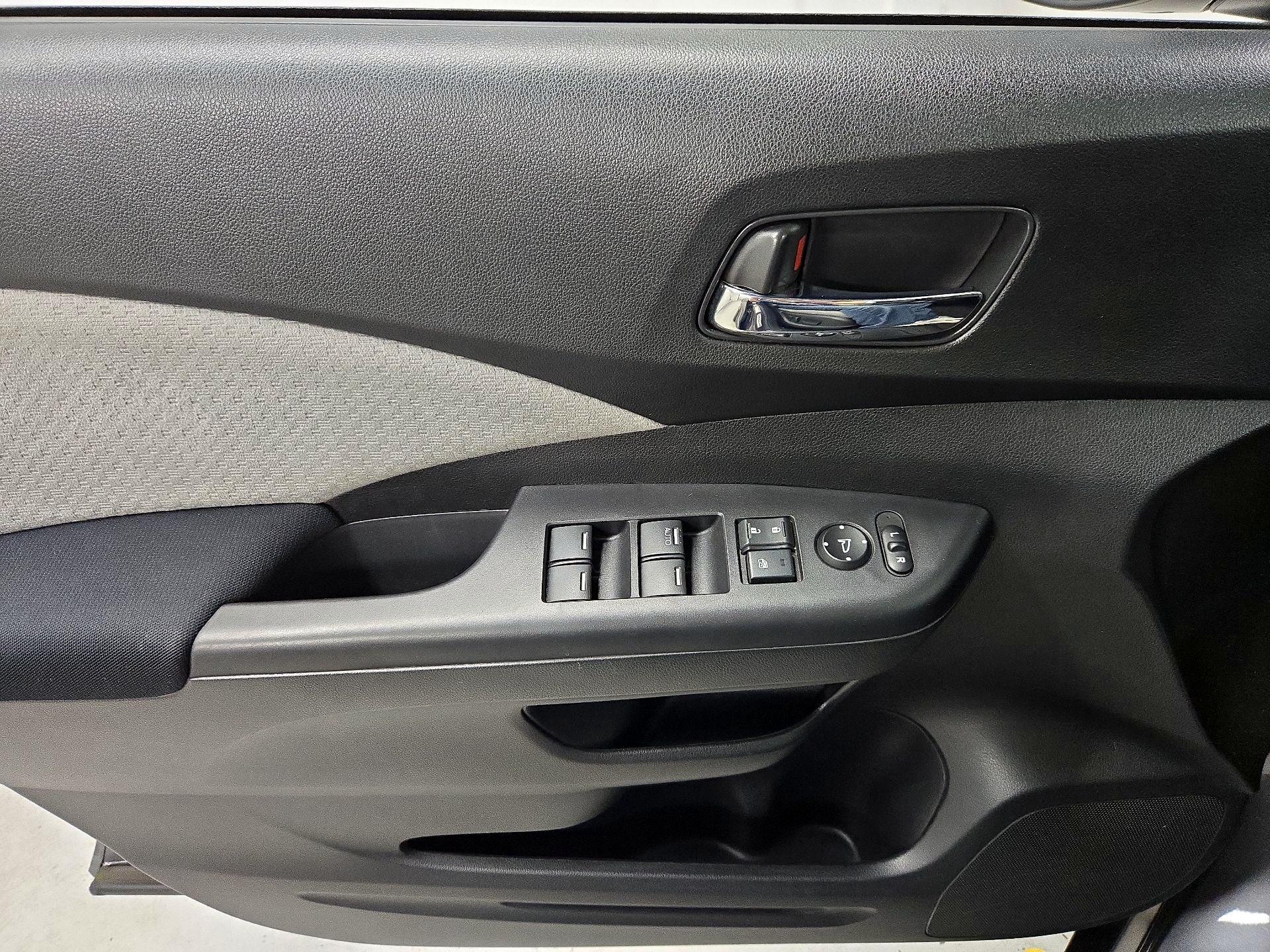 Thumbnail: 2015 Honda CR-V - 12