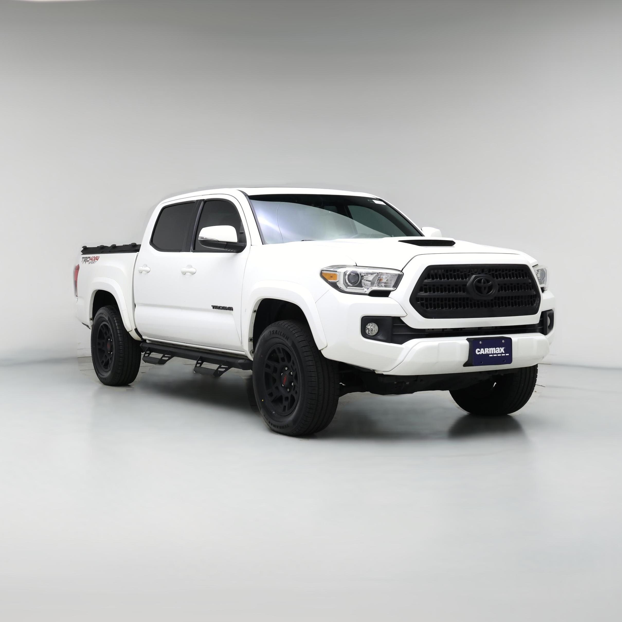 Thumbnail: 2017 Toyota Tacoma - 1