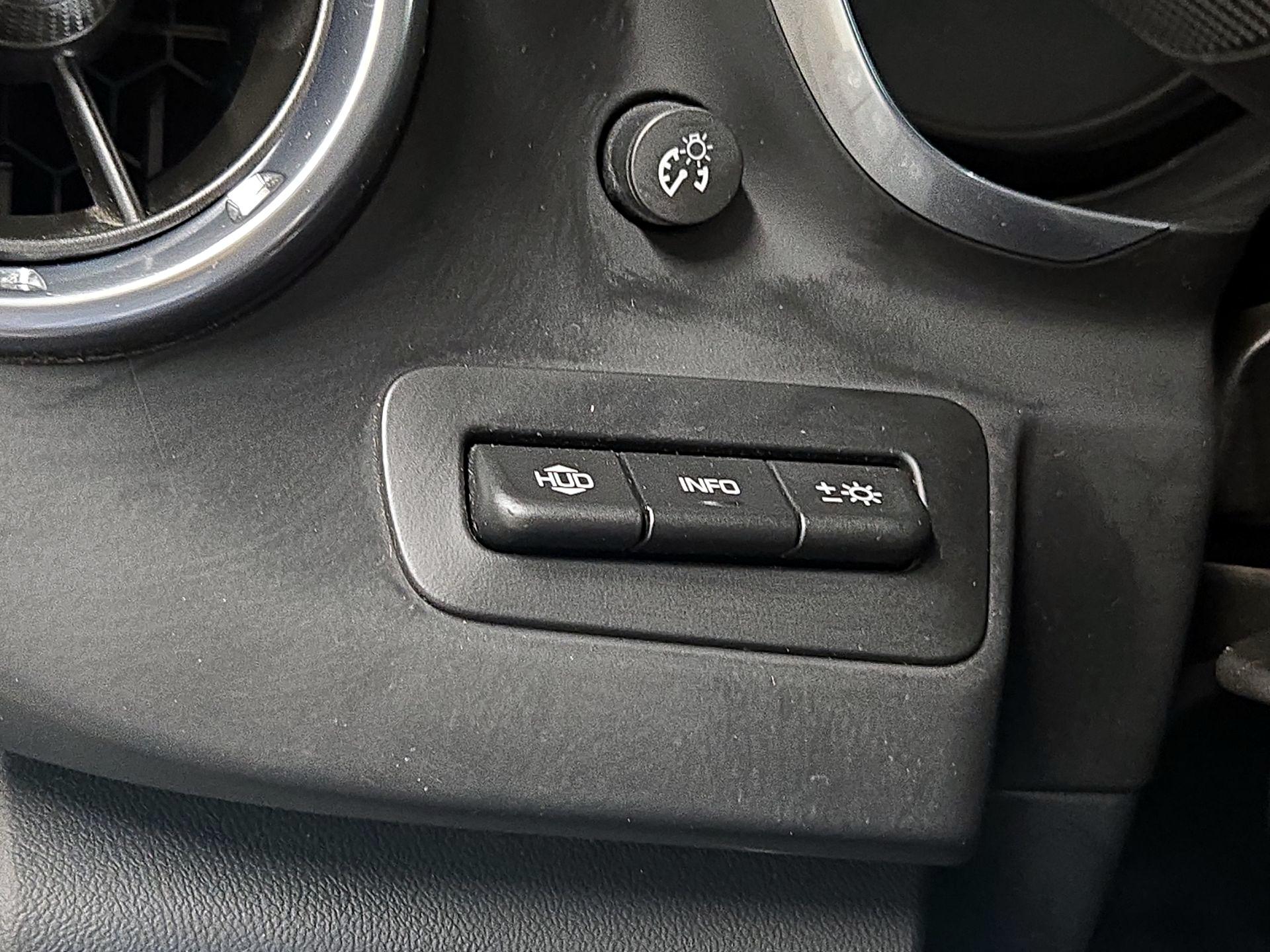 Thumbnail: 2016 Chevrolet Camaro - 13