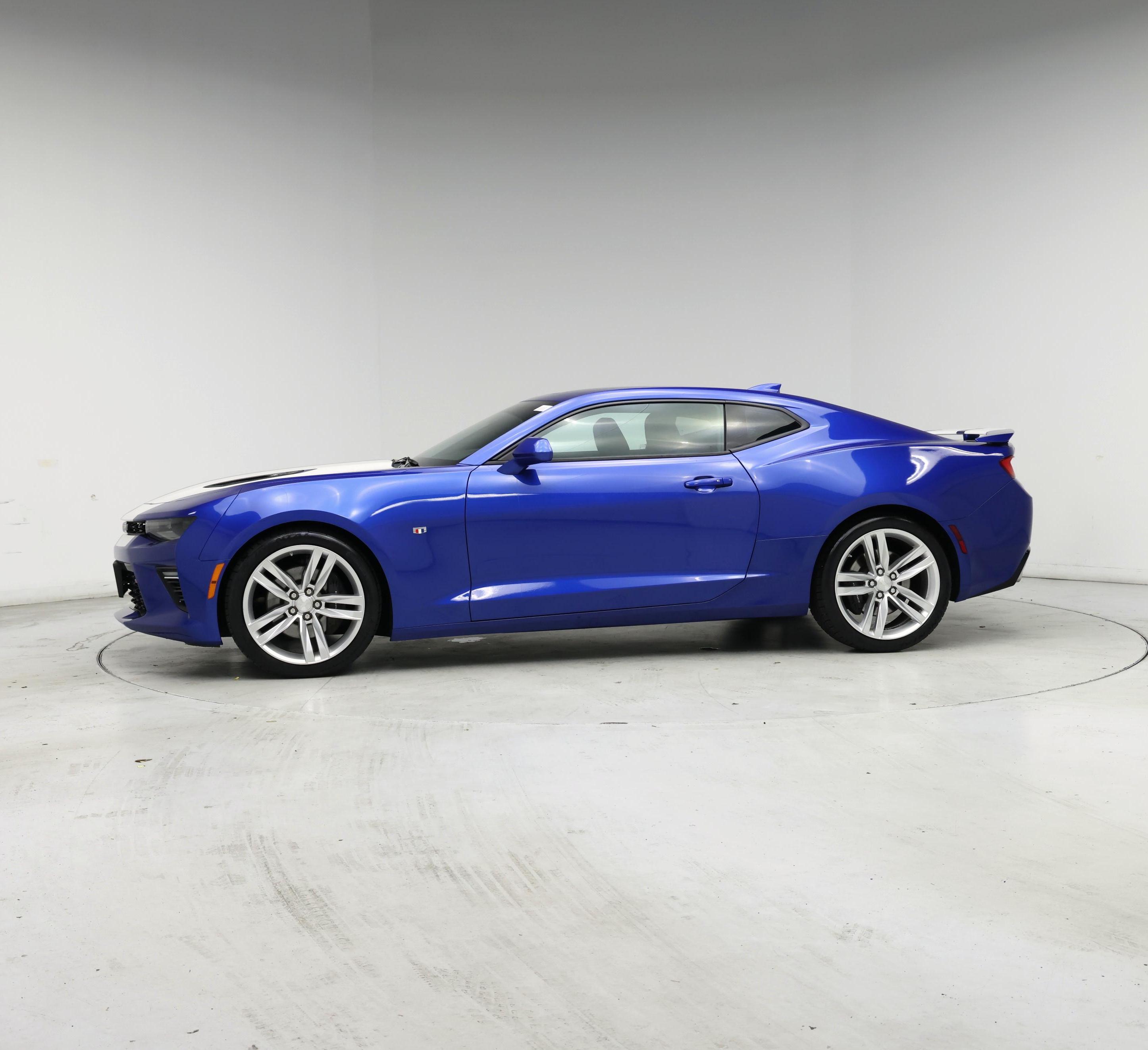 Thumbnail: 2016 Chevrolet Camaro - 3
